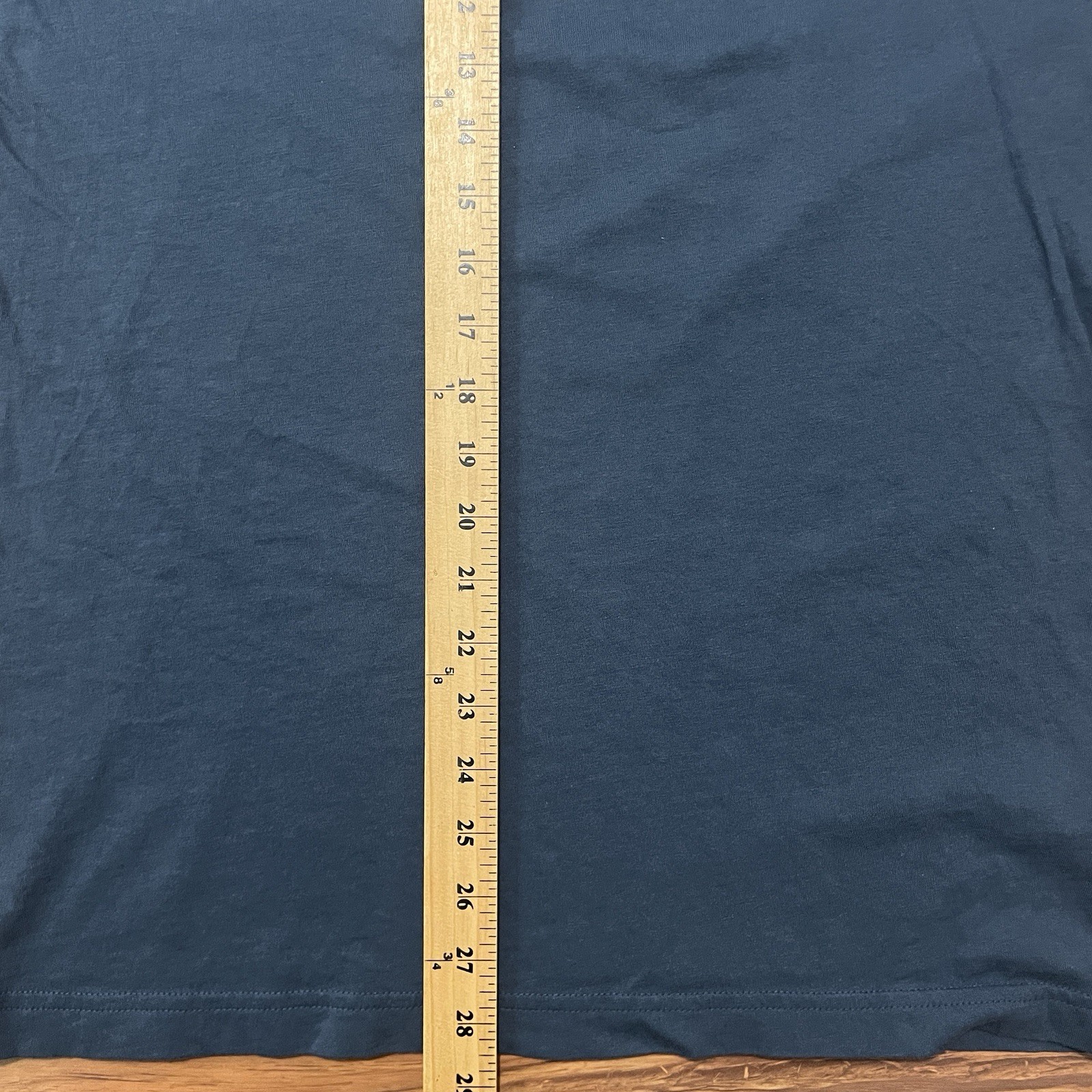 Travis Mathew x New York Yankees T-Shirt Mens Medium Navy Blue MLB Baseball