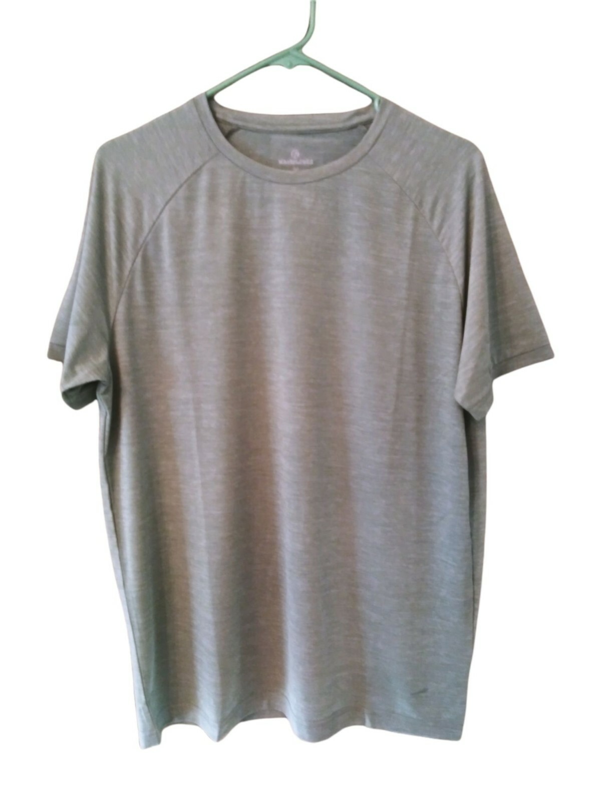 Men&rsquo;s Waveflower Lightweight Breathable Short Sleeve Shirt – Light Green NWT M