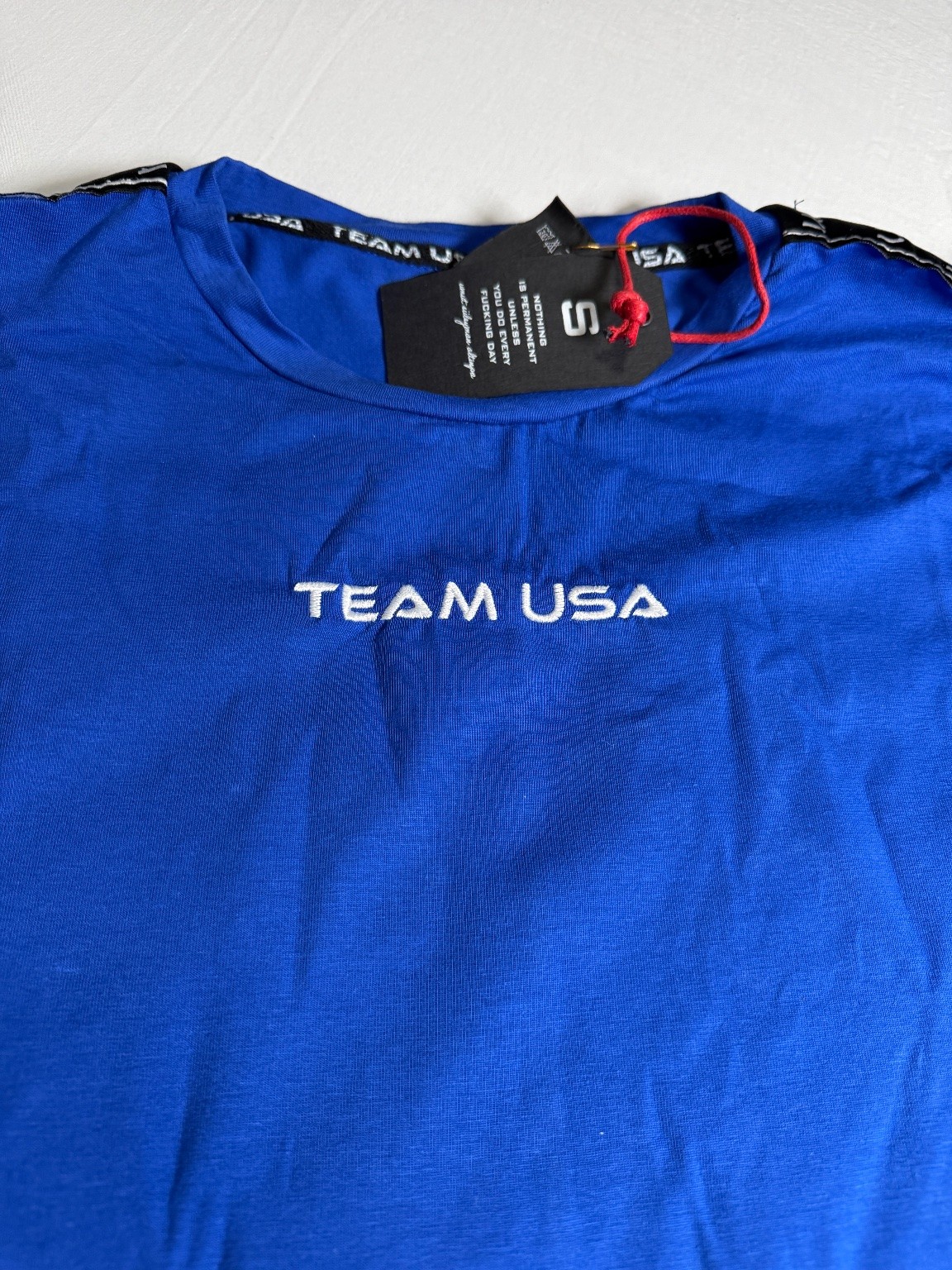 Team USA Wears Oversized Men&rsquo;s T-Shirt Blue Small Cotton USA Tape Detail