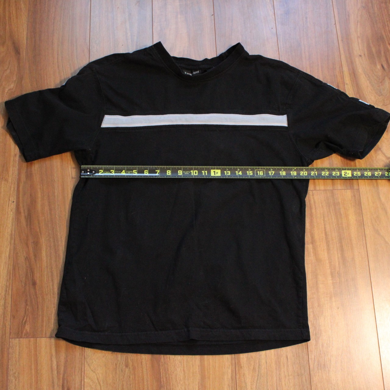 No Boundaries Vintage Vibe Black Graphic T Shirt Blue Stripe Medium 38/40