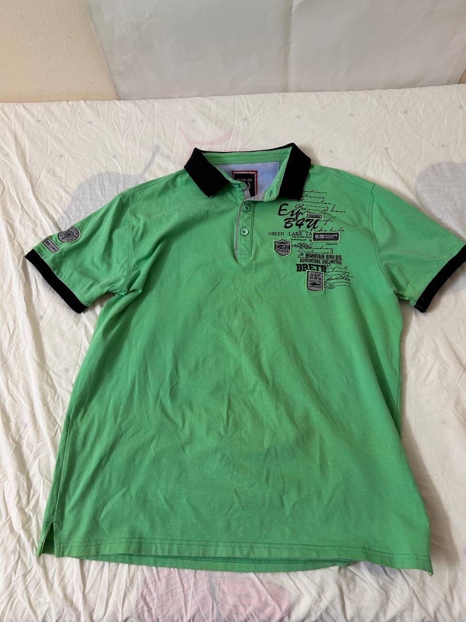 Be For You Sportswear Men&rsquo;s Green Polo Shirt Graphic Embroidered Patches