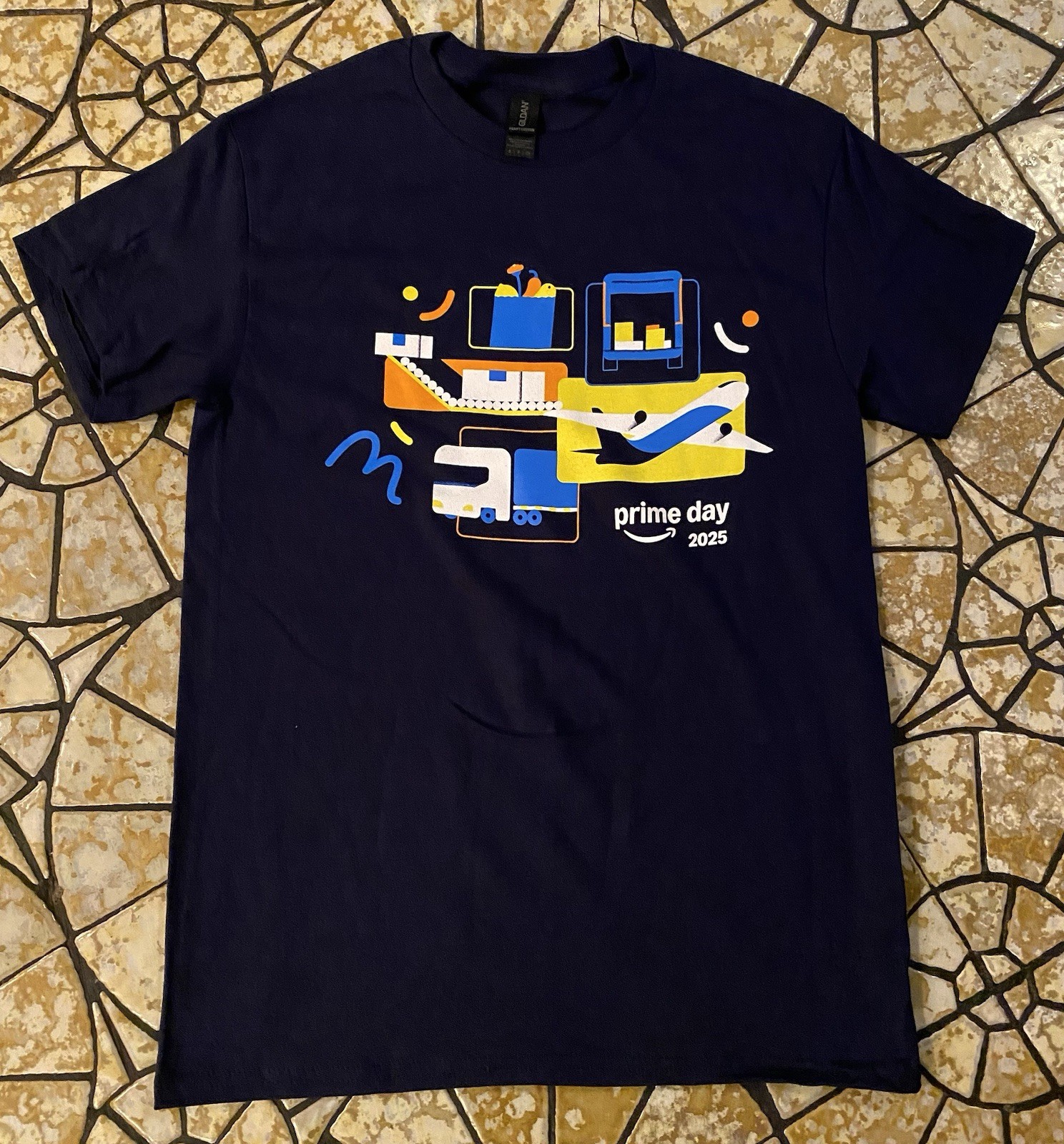 Amazon Prime Day 2025 New Small Navy Blue T-Shirt Gildan NWOT Cotton