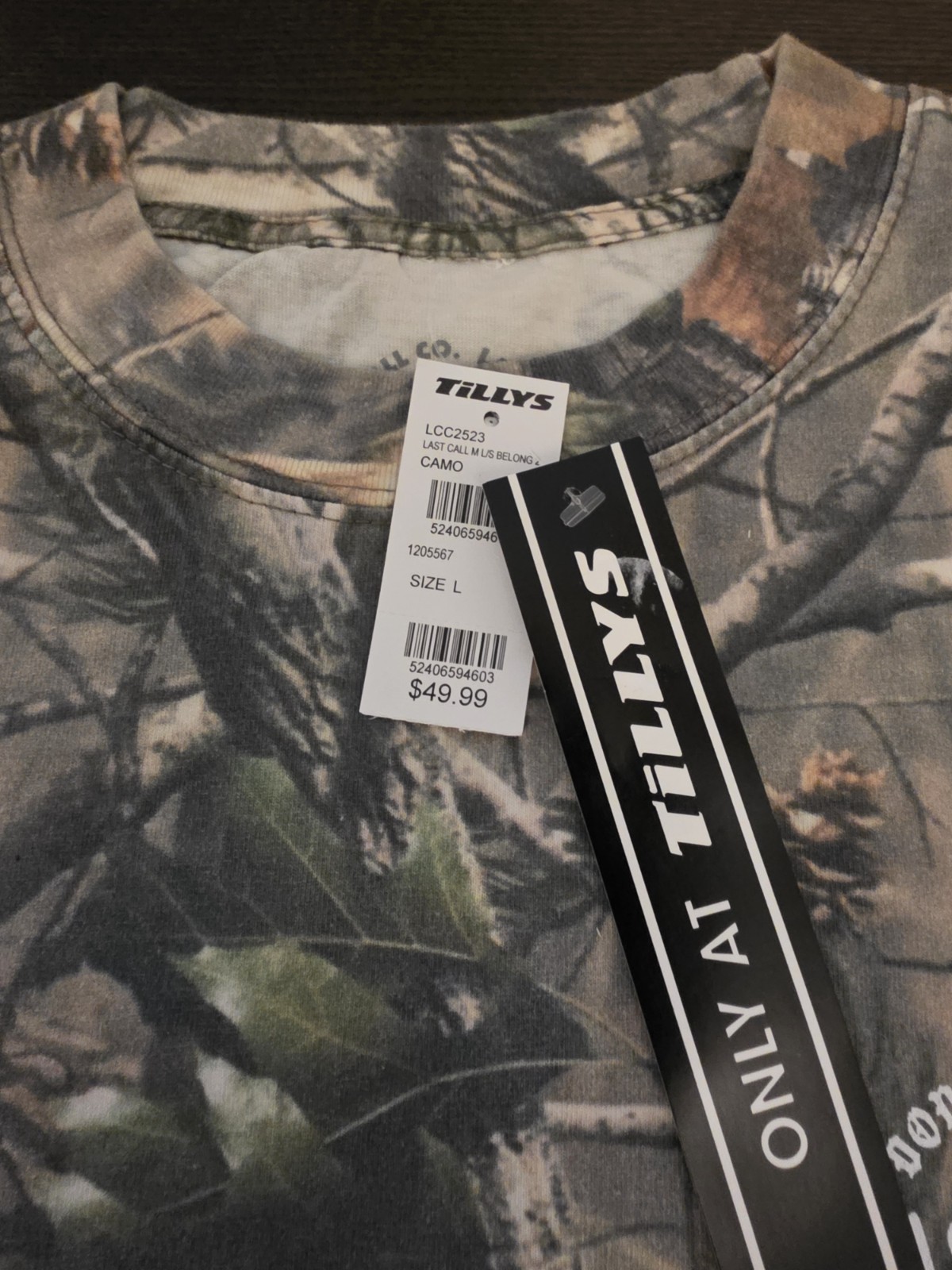 Last Call Camo With White Long Sleeves Men&rsquo;s Size L NWT