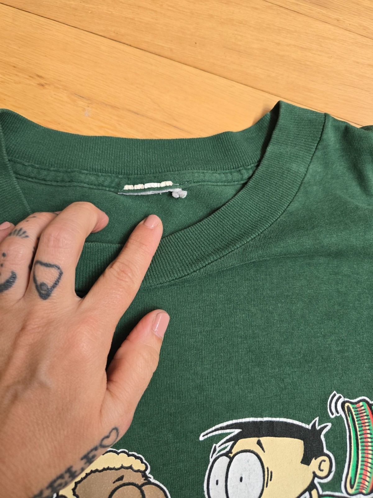 vintage 90&rsquo;s | Blunt Skate hunter green graphic print single stitch boxy t-shirt