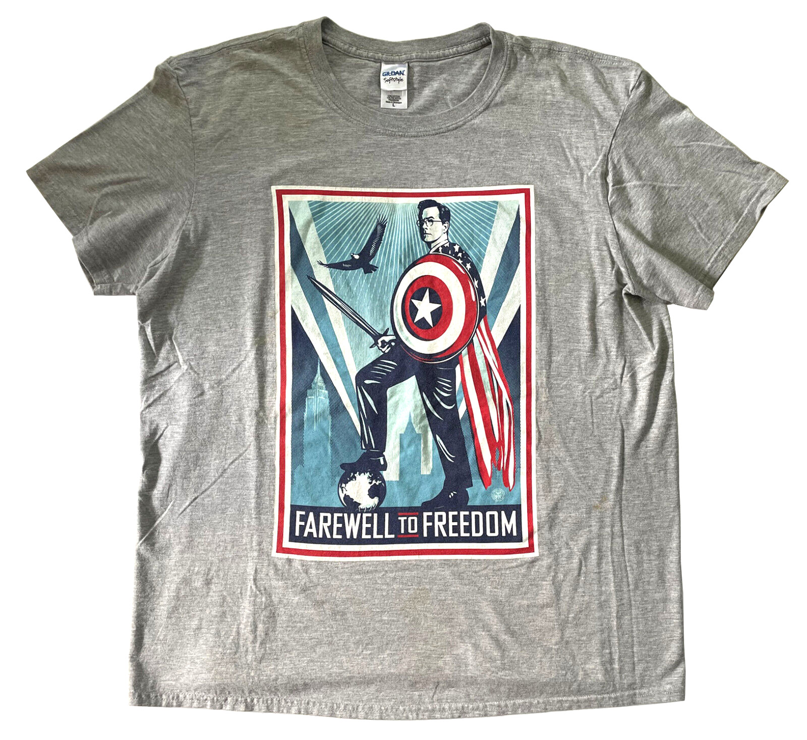 SHEPARD FAIREY COLBERT REPORT &lsquo;Farewell to Freedom » Graphic T-Shirt Size L