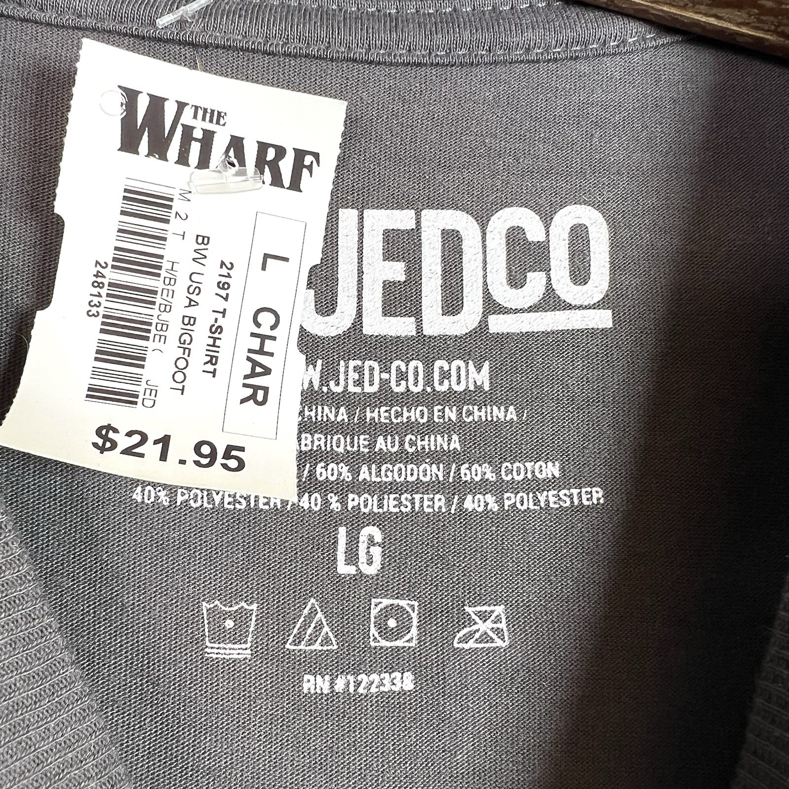 Jedco Mens Buck Wear USA Bigfoot Gray T-Shirt Size L NWT Outdoor Gorpcore