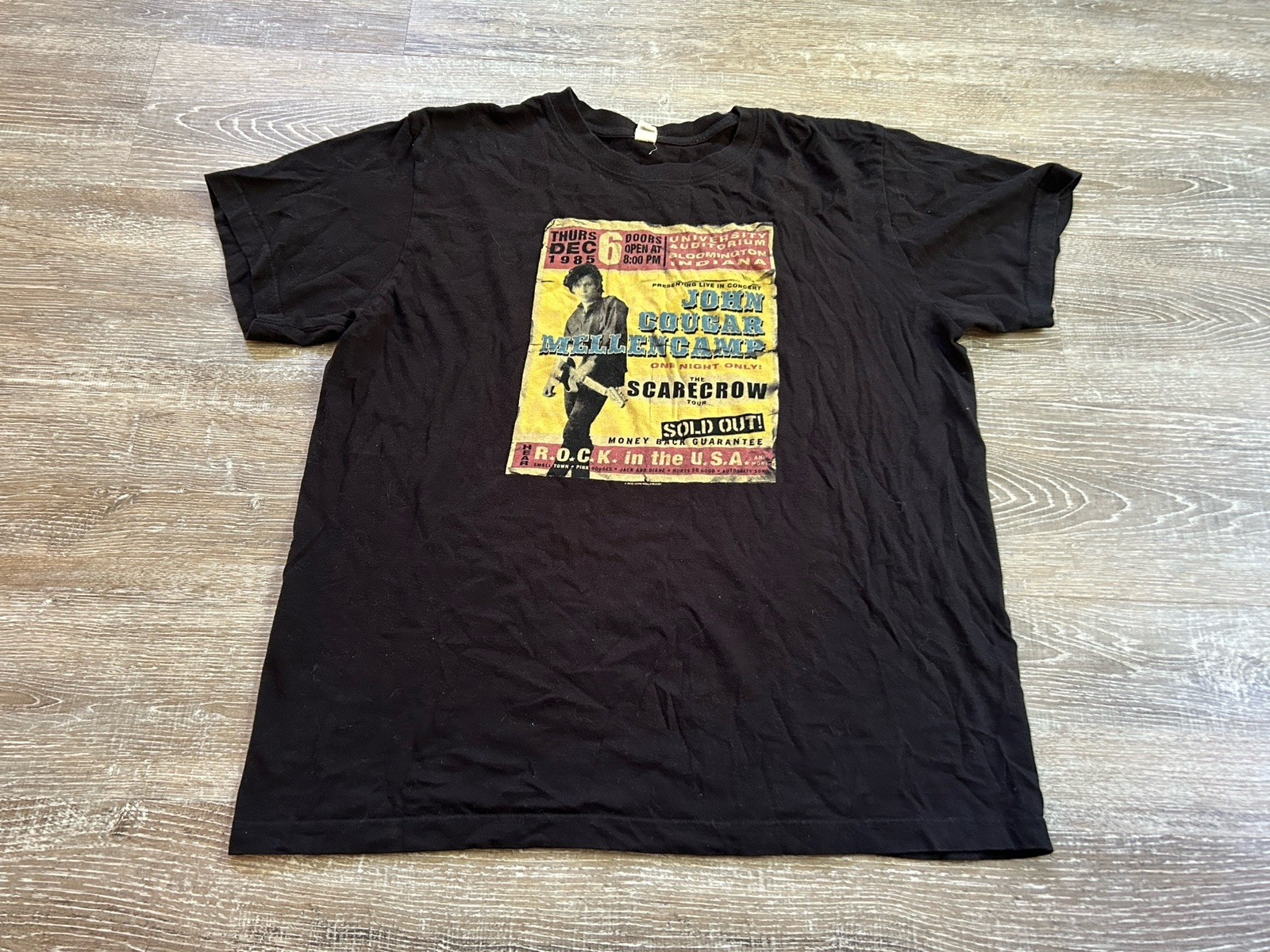 John Mellencamp Scarecrow Tour Concert T Shirt Bloomington Indiana IU 2010 Large