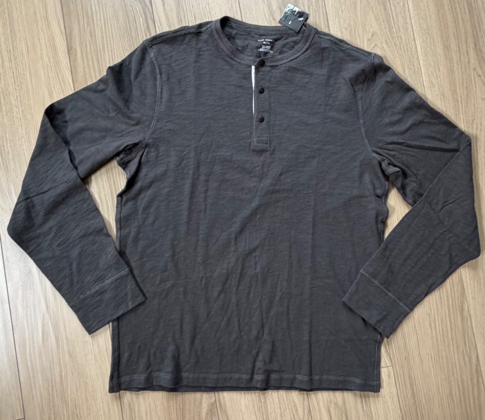 CLUB MONACO Contrast Placket Dark Gray Long Sleeve Henley Sz M NWT