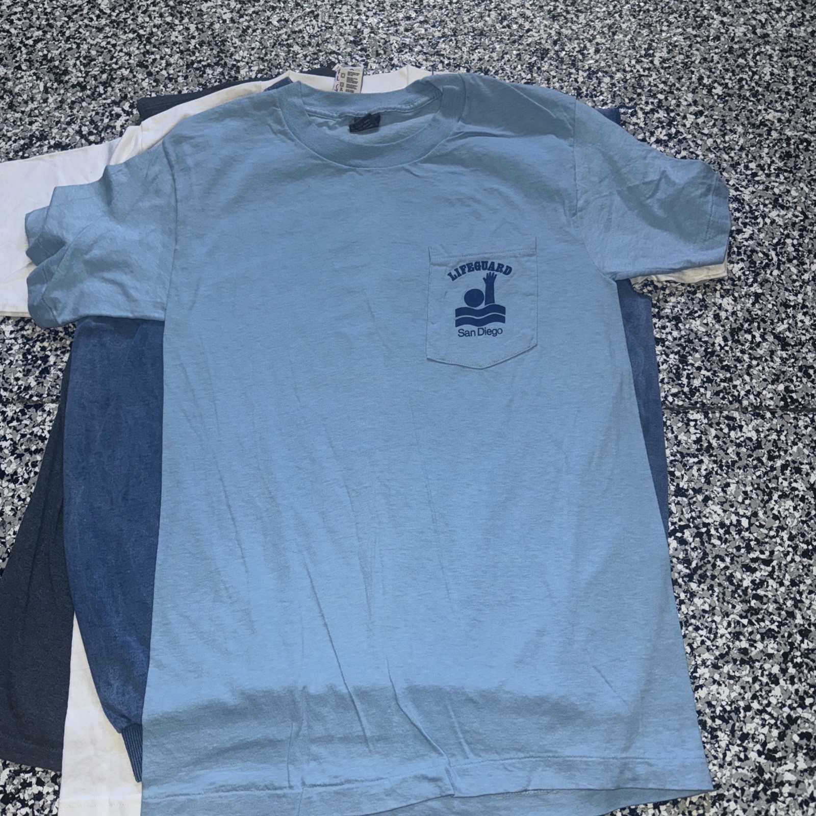 Wholesale Lot Of 14 Various Sizes Vintage Destination T-shirts (41)