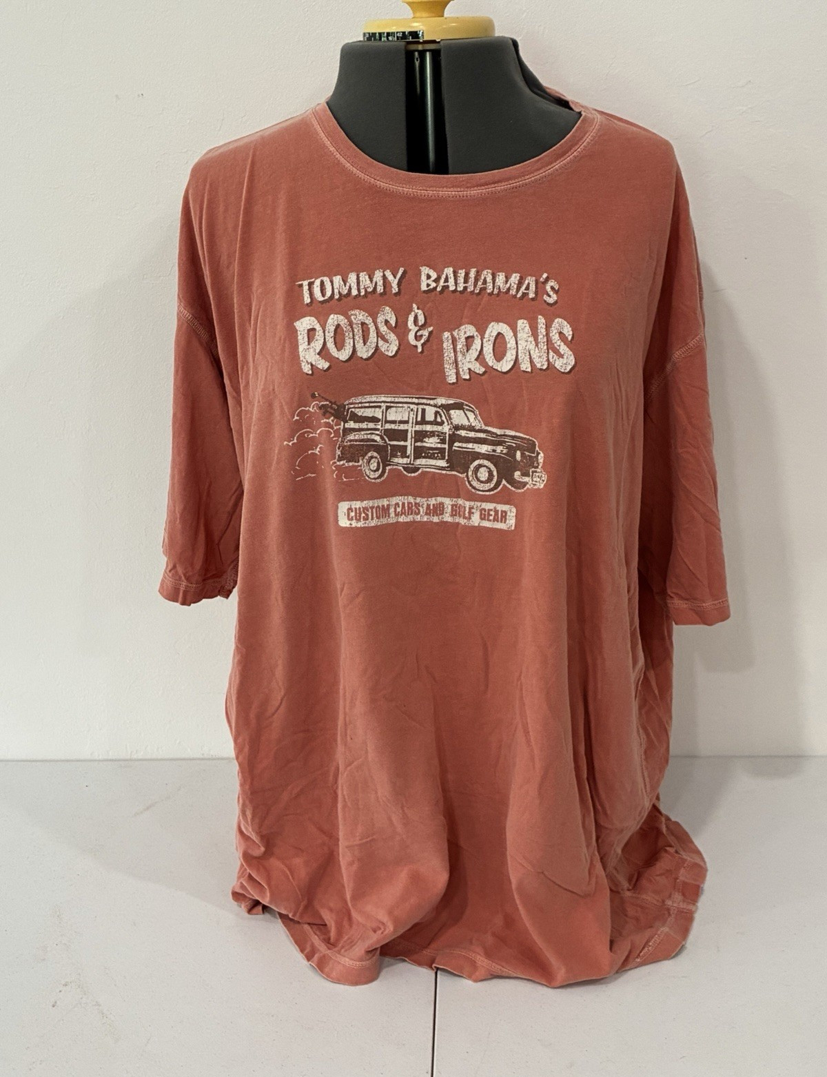 Tommy Bahama Men&rsquo;s Cars Graphic Logo Tee Crew Neck