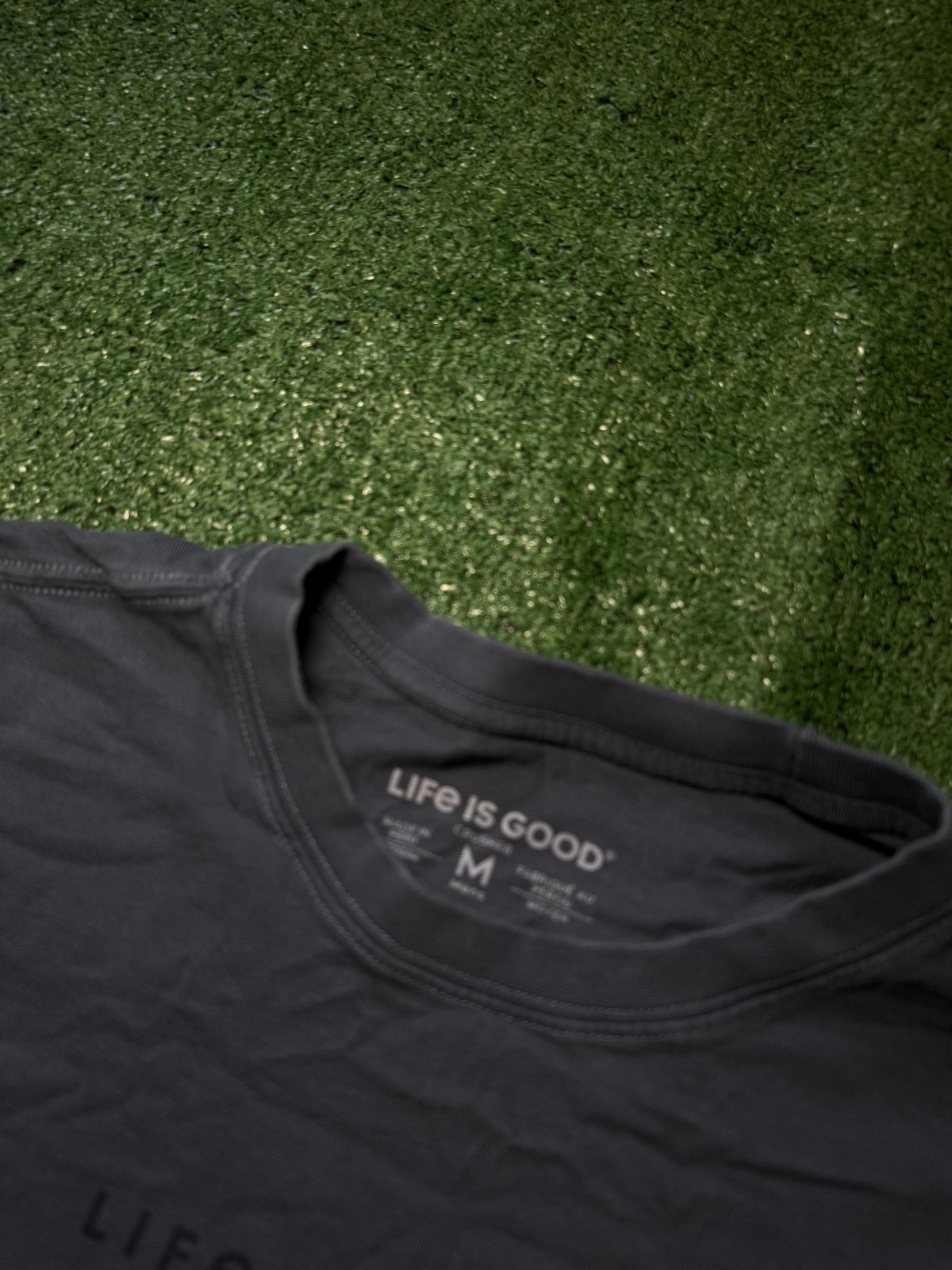 Life is Good T-Shirt Adult Size Medium Dark Blue Graphic Spellout Logo Tee