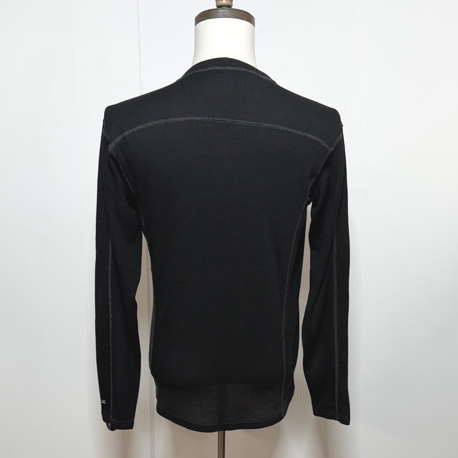 Carhartt Shirt Mens Medium Black Force Base Layer Waffle Thermal Long Sleeve