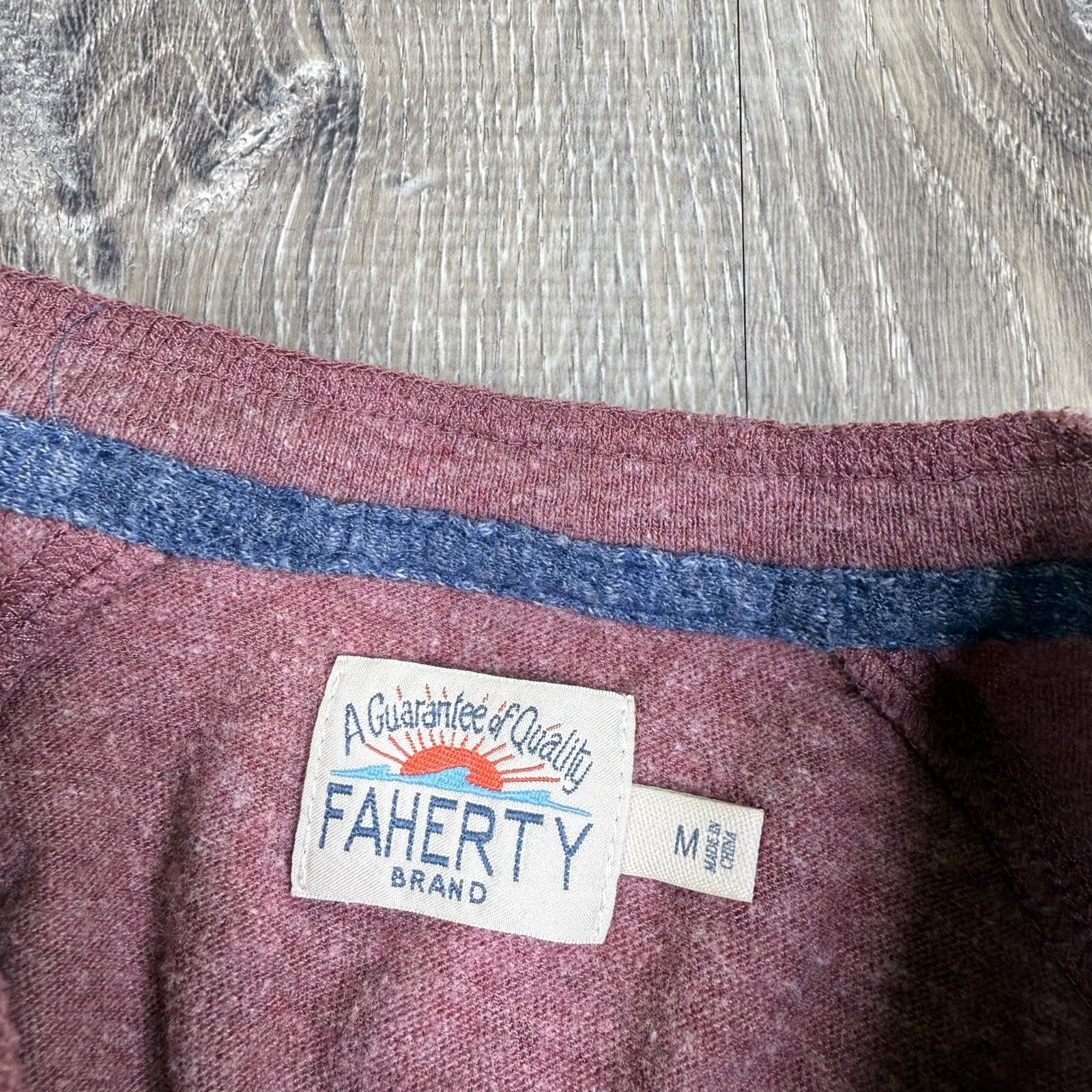 Faherty Mens Heathered Red Long Sleeve Cloud Organic Cotton Henley Shirt Size M