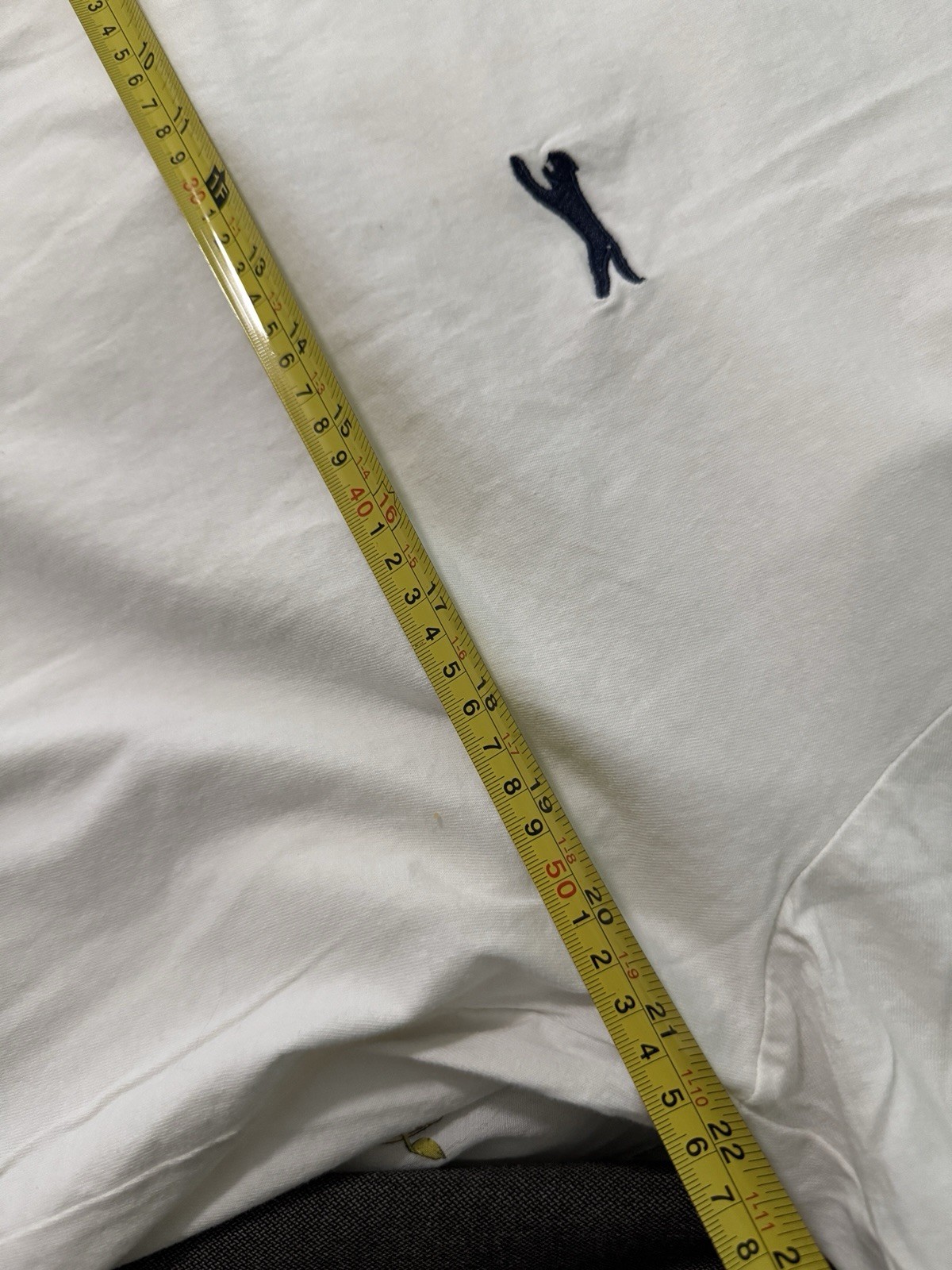 Slazenger T Shirt Mens XL White Short Sleeve V Neck Logo Sports Casual Outdoors