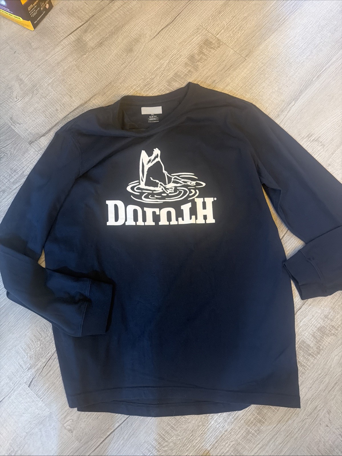 Duluth Trading Co Men&rsquo;s Longtail XL Slim Dark Blue 100% Cotton Long Sleeve Shirt