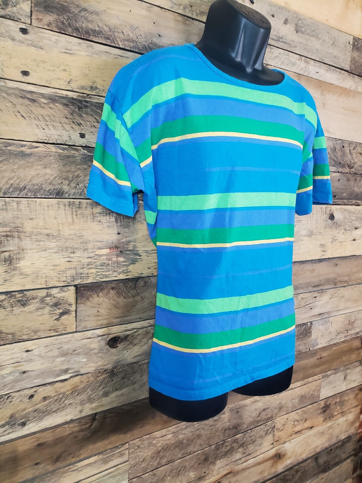 Limited Tshirt Men Blue Green Yellow Purple Striped Large Chest 48&Prime; Length 25.5&Prime;