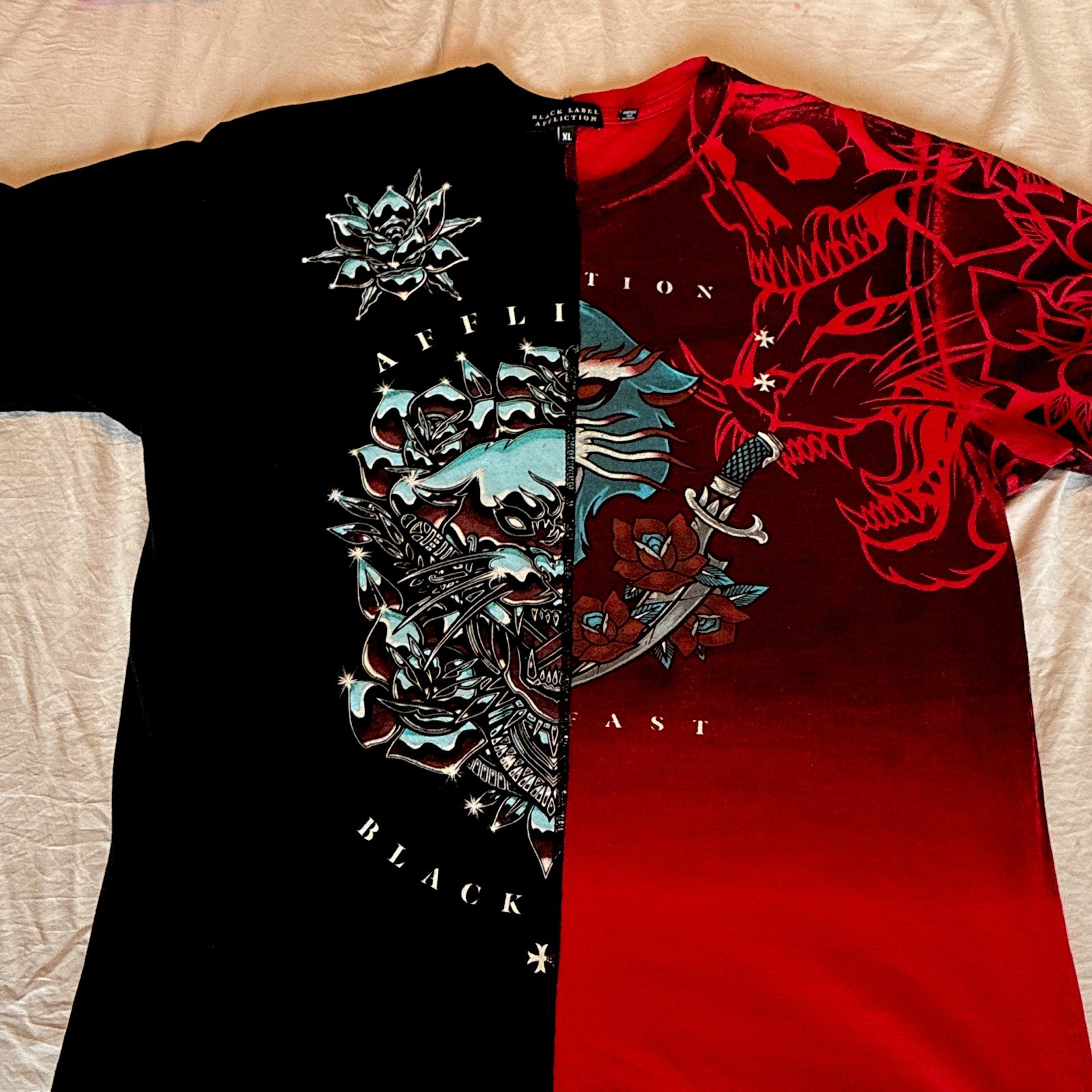 Affliction Black Label Men/Unisex Skull Graphic T-Shirt Black/Red Crew Neck XL