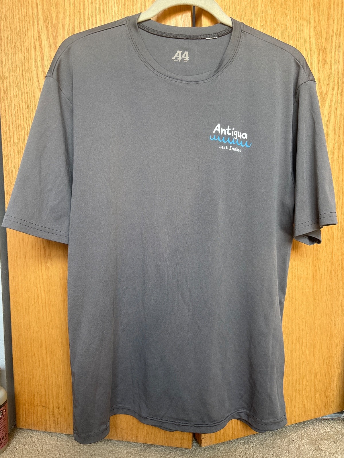A4 Men&rsquo;s Cooling Performance T Shirt Grey Antigua West Indies (Form fitting)