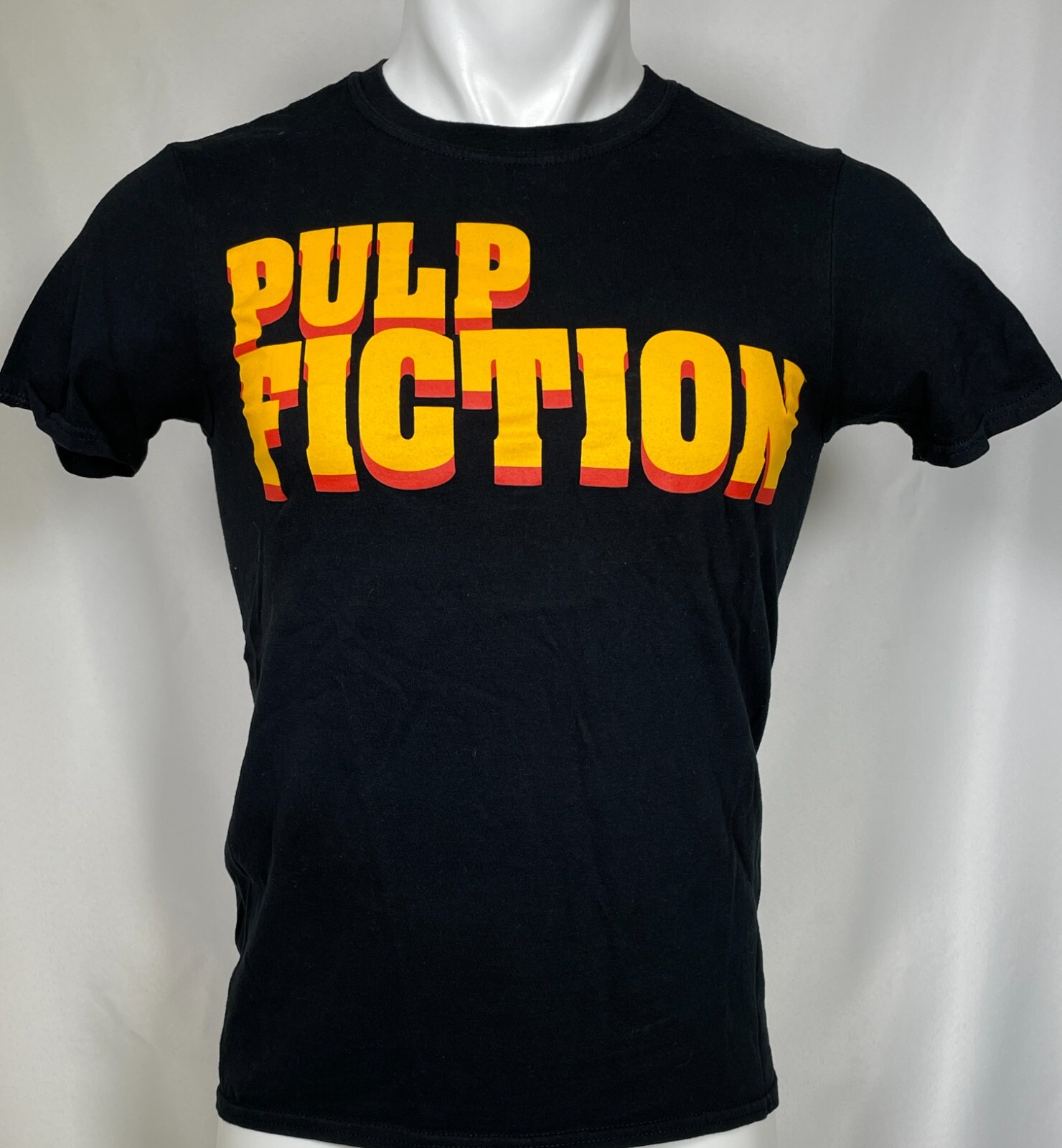 Pulp Fiction 90&rsquo;s Retro Logo Movie Promo T-Shirt Men&rsquo;s SMALL