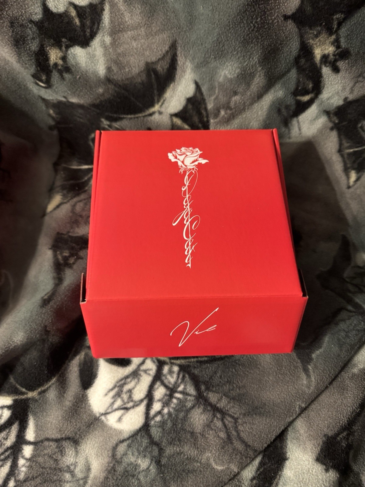 doja cat vie box and shirt set