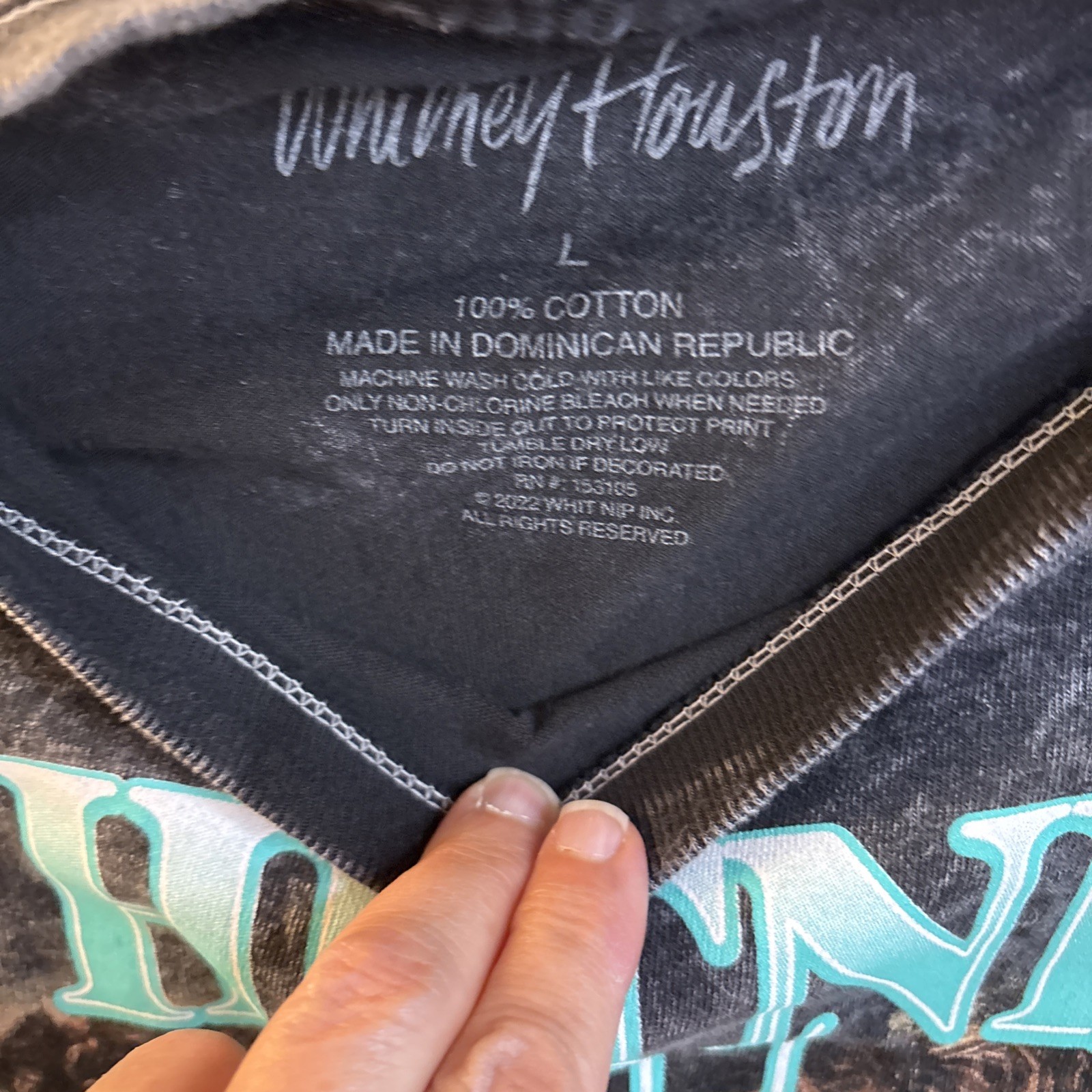 Whitney Houston Tee 100% Cotton Signature Collage Graphic Acid Wash T-shirt L