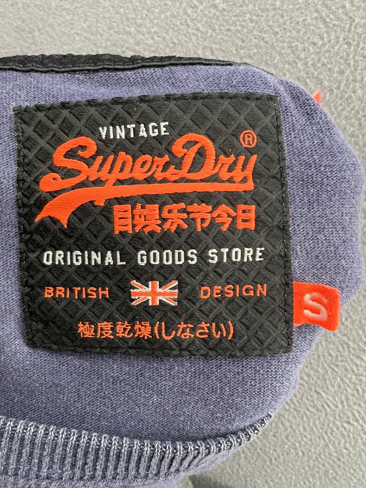 Superdry Shirt Mens Small Navy Gray Colorblock Graphic Tee Shirt Store Tokyo