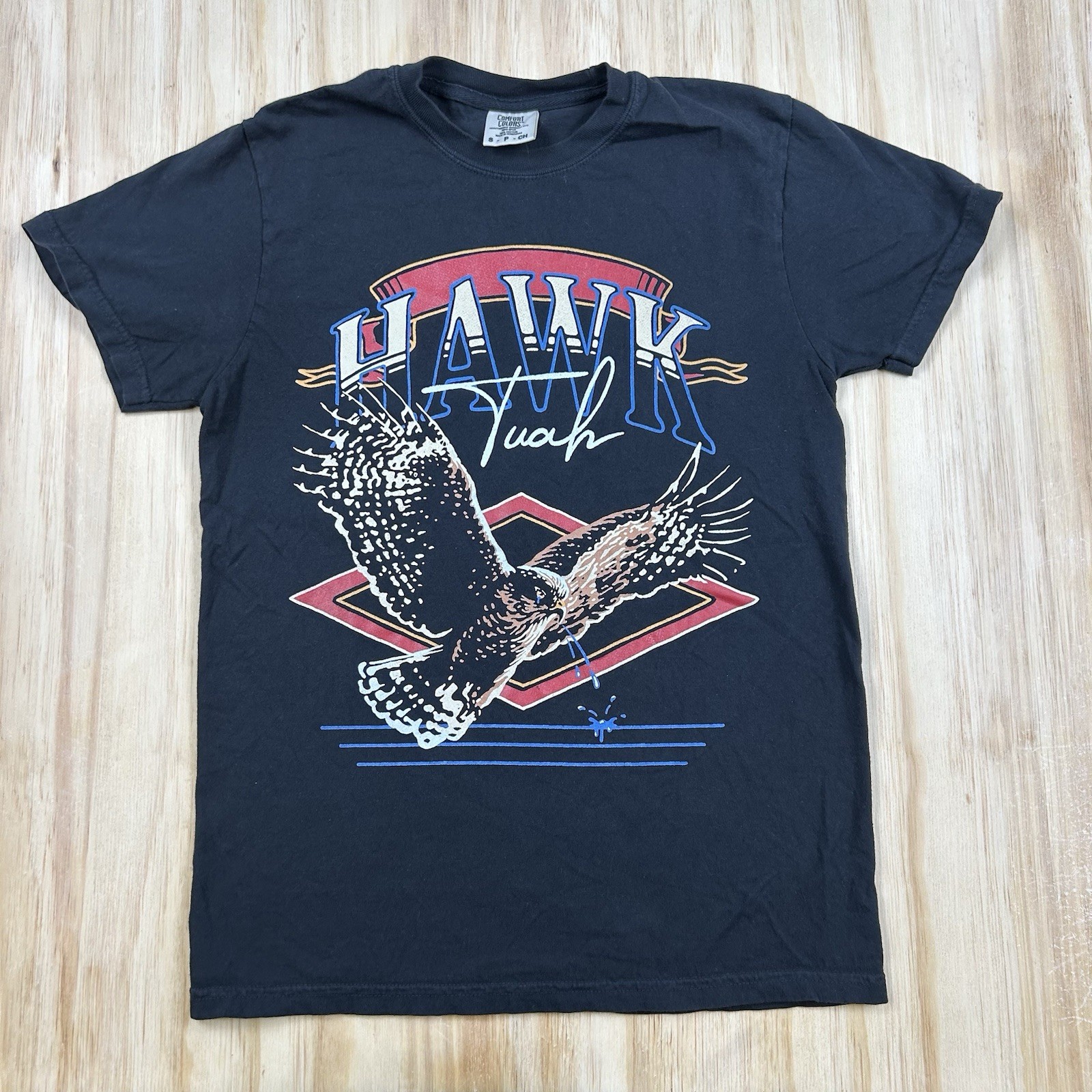 HAWK TUAH T-Shirt Funny HAWK TUAH TAWK TUHA Meme Slag Viral Girl Small