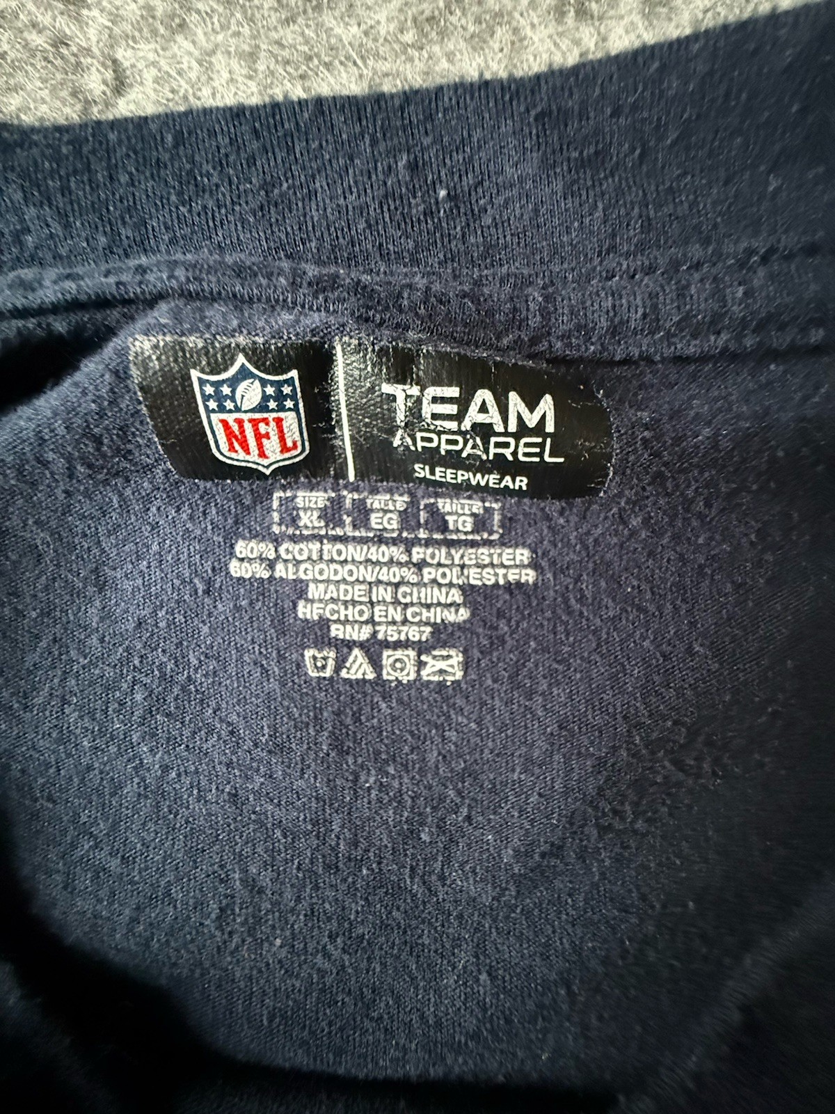 New England Patriots T-Shirt Blue Short Sleeve Size XL NFL Football