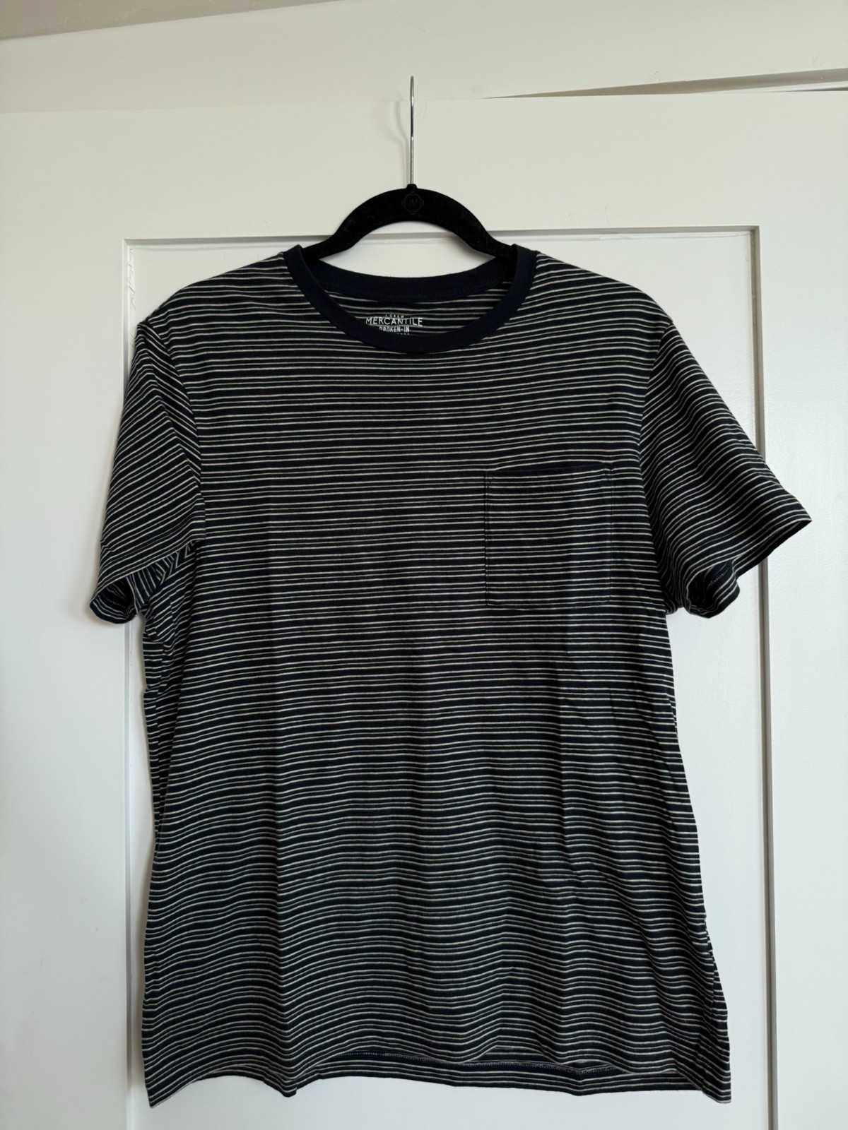 J.Crew Men&rsquo;s Medium Navy Stripe Pocket T-Shirt