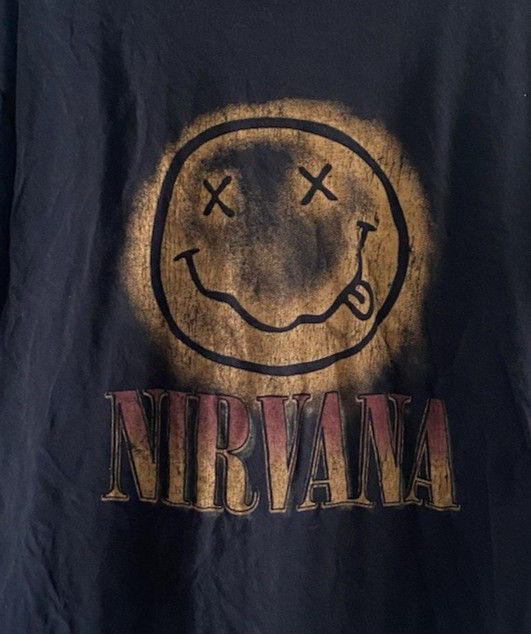Nirvana Kurt Cobain Smile T-Shirt Unisex XL Black Short Sleeve Altered Neckline