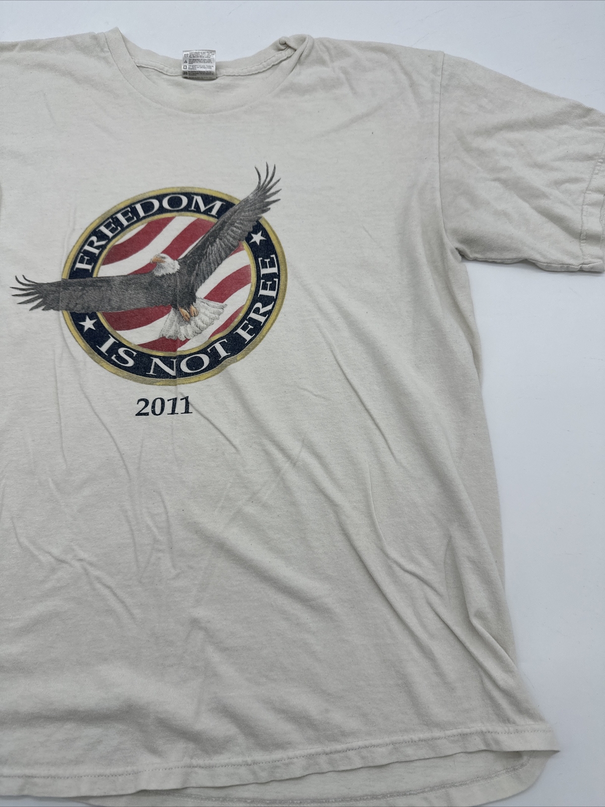 Freedom Is Not Free T-Shirt Men Large Graphic Print American Flag Yazbek…#5964