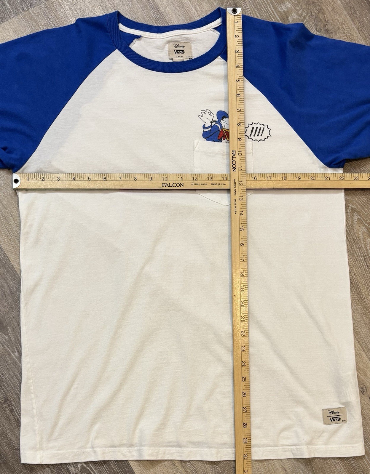Vans x Disney Donald Duck Shirt Raglan Baseball Chest Pocket Graphic Tee Large