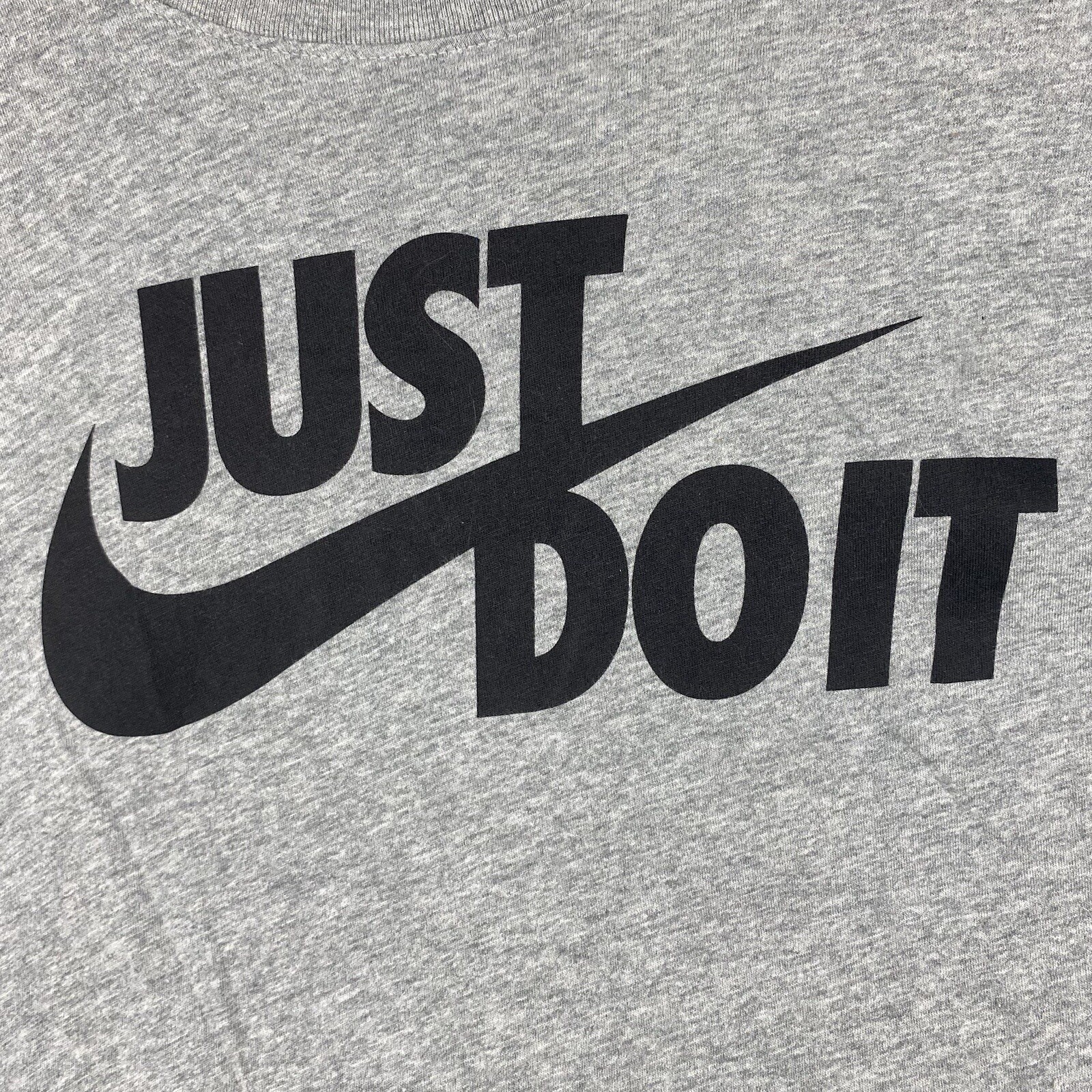 NIKE Just Do It T-Shirt Men&rsquo;s XL Gray & Black JDI AR5006-011 Sportswear Tee