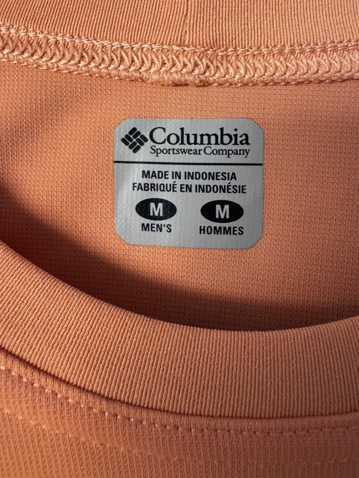 COLUMBIA PFG OMNI-SHADE MENS MEDIUM TANGERINE COLORED SHORT SLEEVE SHIRT