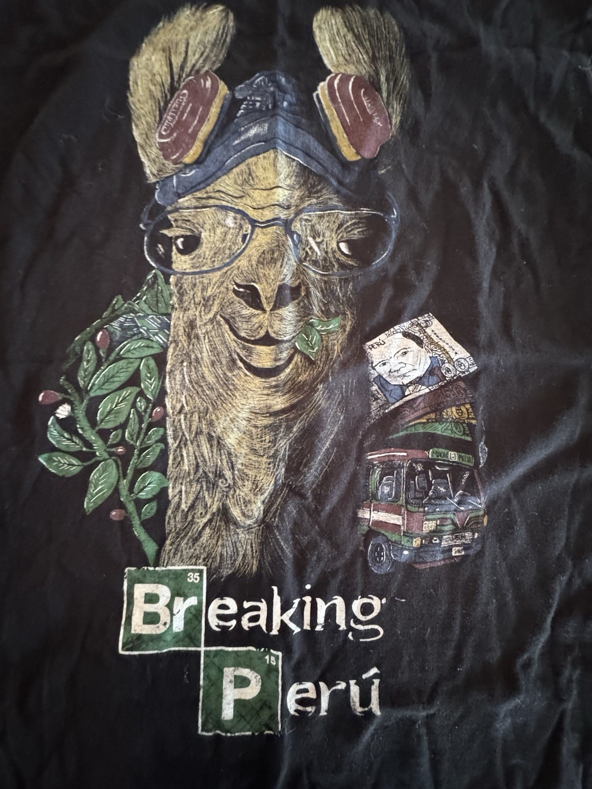 Breaking Peru Shirt Mens Black Llama Alpaca Funny Parody Republica 1821 TV XL