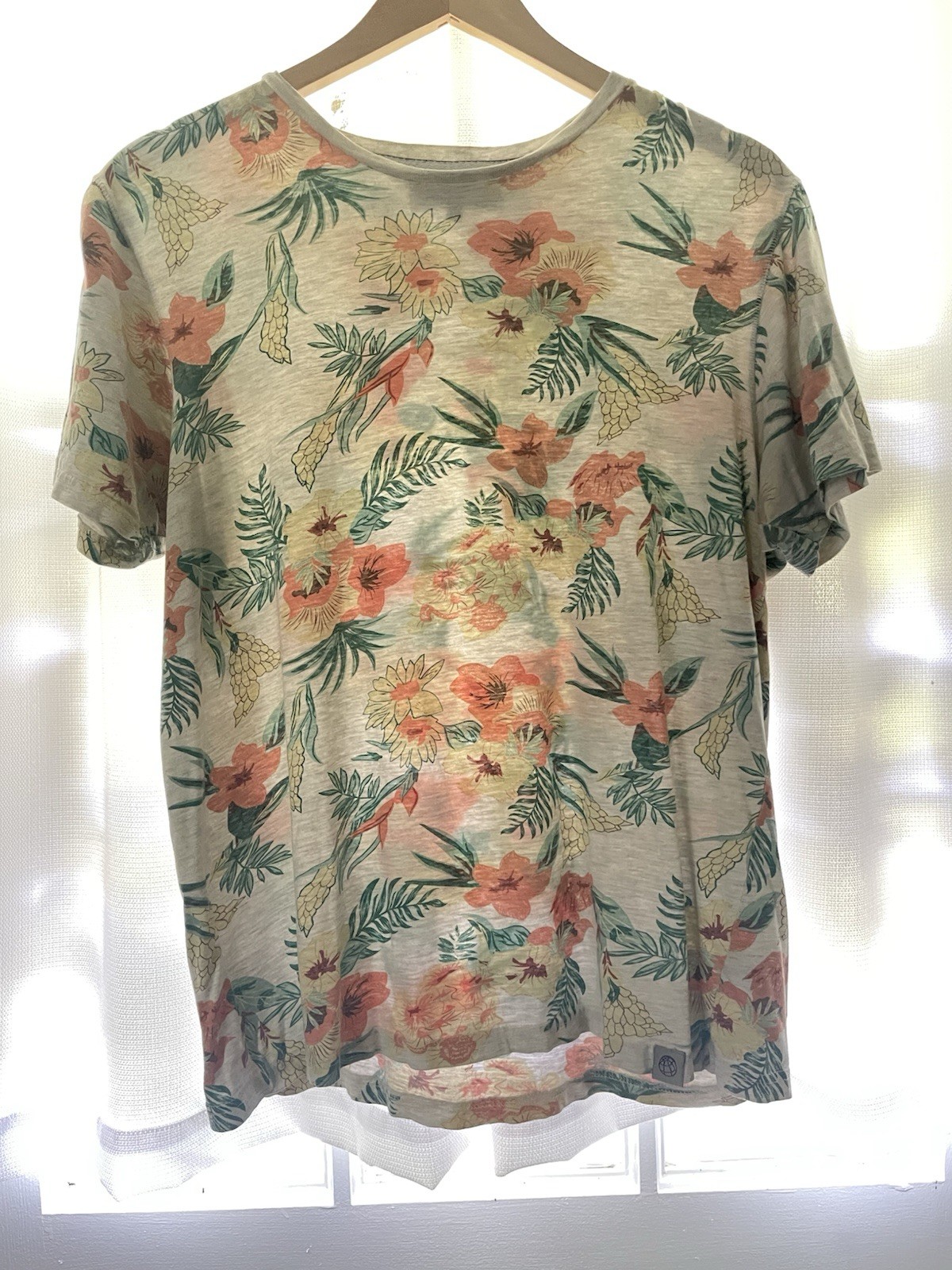 Free Planet Floral Tropical T Shirt Mens Large Beige Cotton Beach Casual Tee