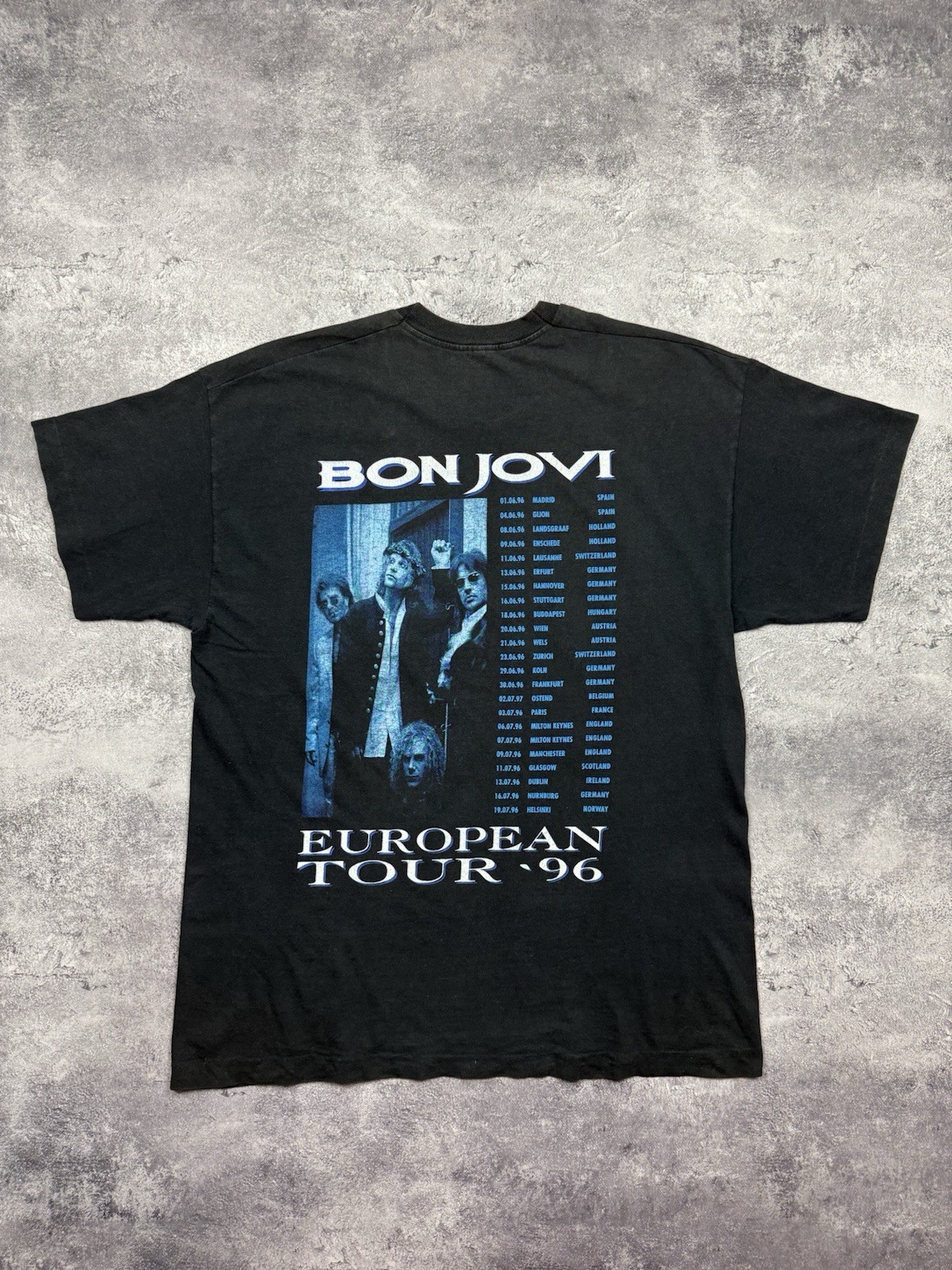 Vintage 1996 Bon Jovi These Days Rare Tour T-Shirt Single Stitch Black Size XL