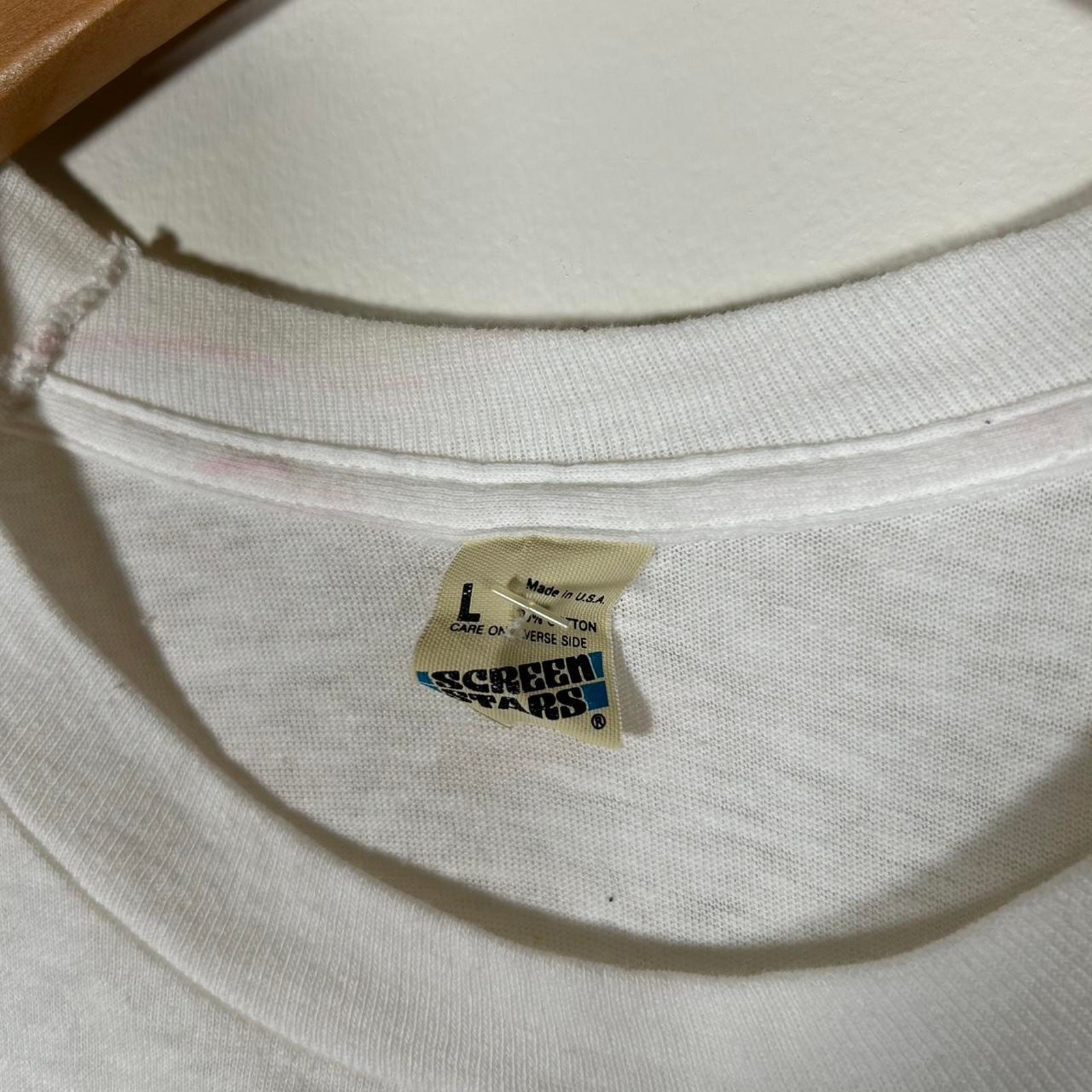 Vintage 80s Lichtenstein Flying fish LA art tee