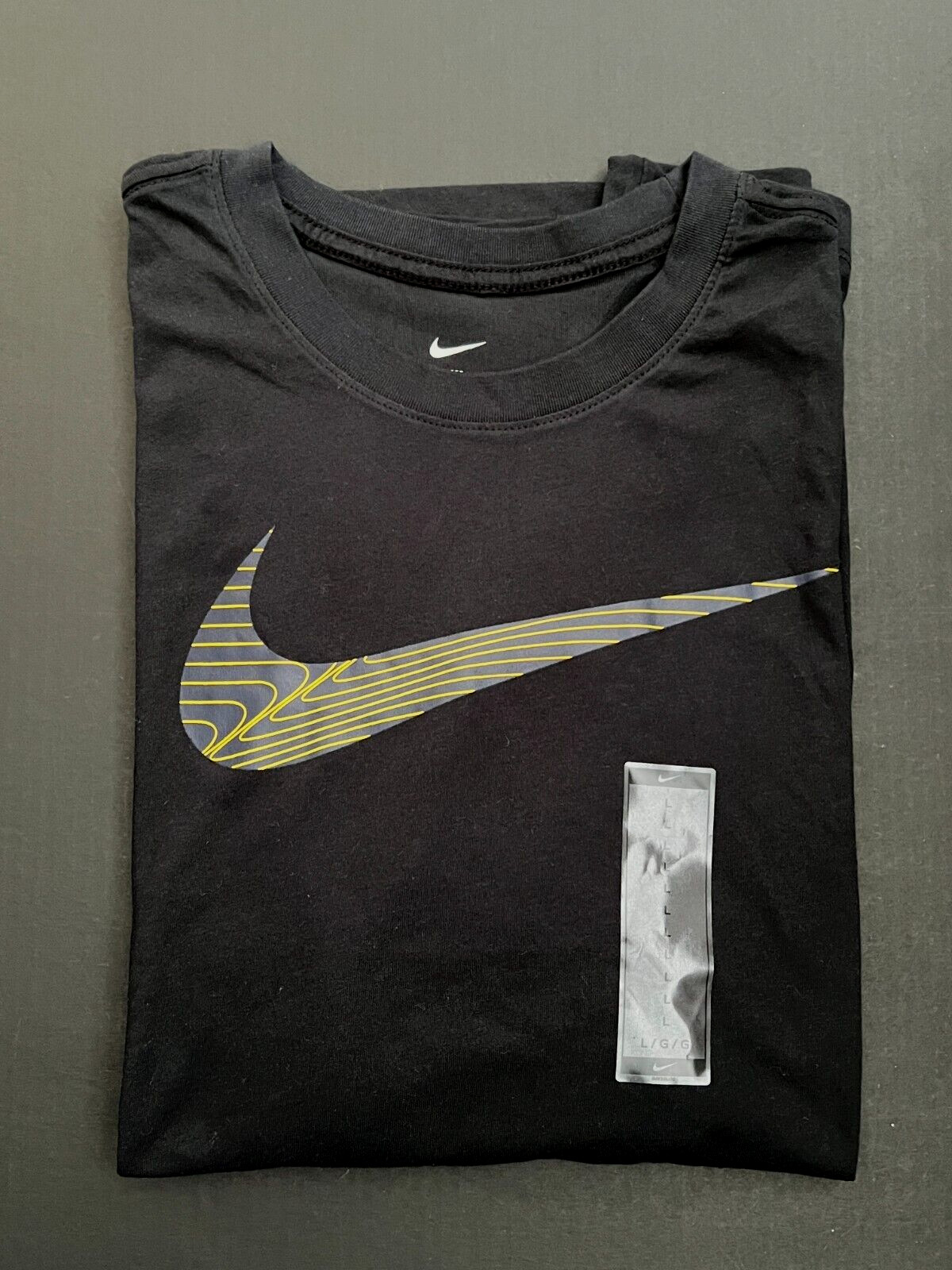 🔥 NWT Nike Dri-FIT Men&rsquo;s Sz M, L, XL, 2XL Fitness Short Sleeves T-Shirt 🔥