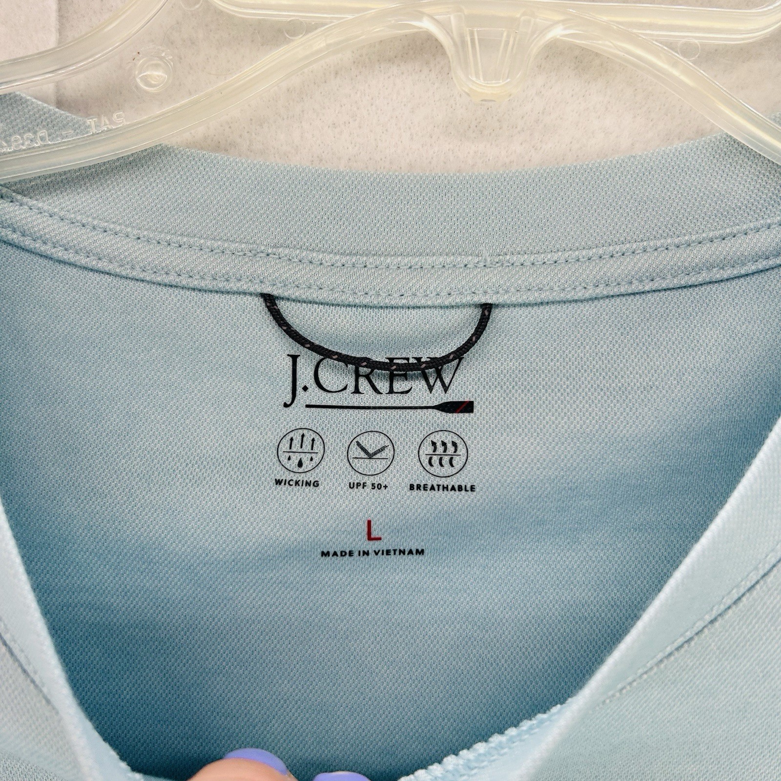 J.Crew Mens Performance T-shirt with COOLMAX UPF 50+ Light Blue LARGE