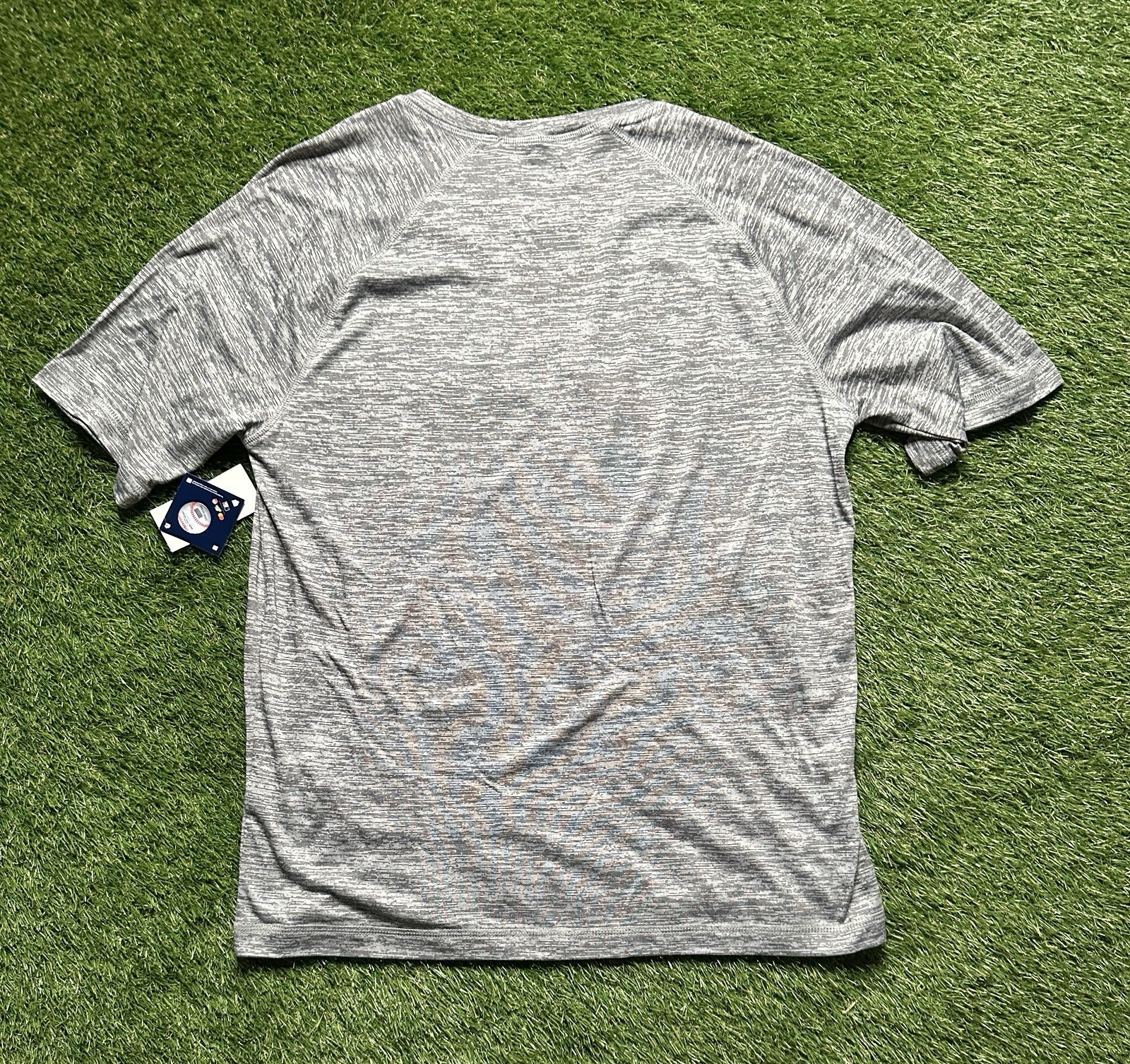 Men’s Atlanta Braves T-Shirt Sz Large MLB Genuine Merchandise Gray