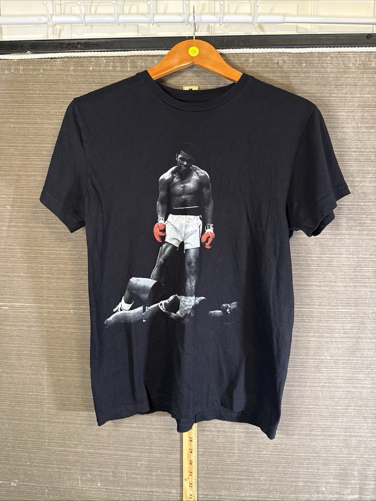 Muhammed ALI Shirt Medium Black Short Sleeve Boxing Fighting Iconic Casual