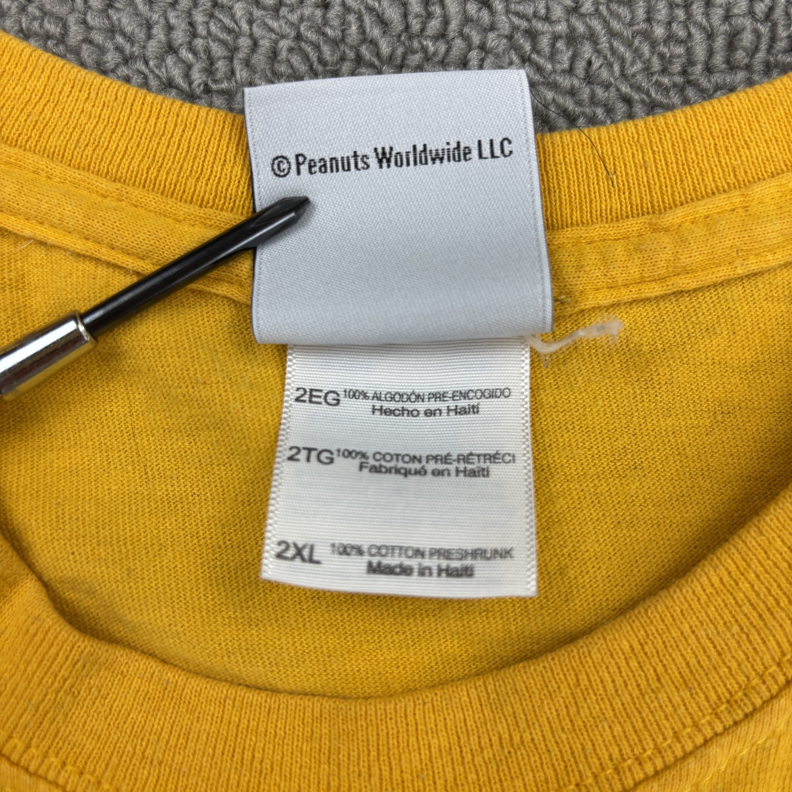 Peanuts Charlie Brown Zigzag Stripe Novelty Graphic Tee Yellow T-Shirt Sz 2XL