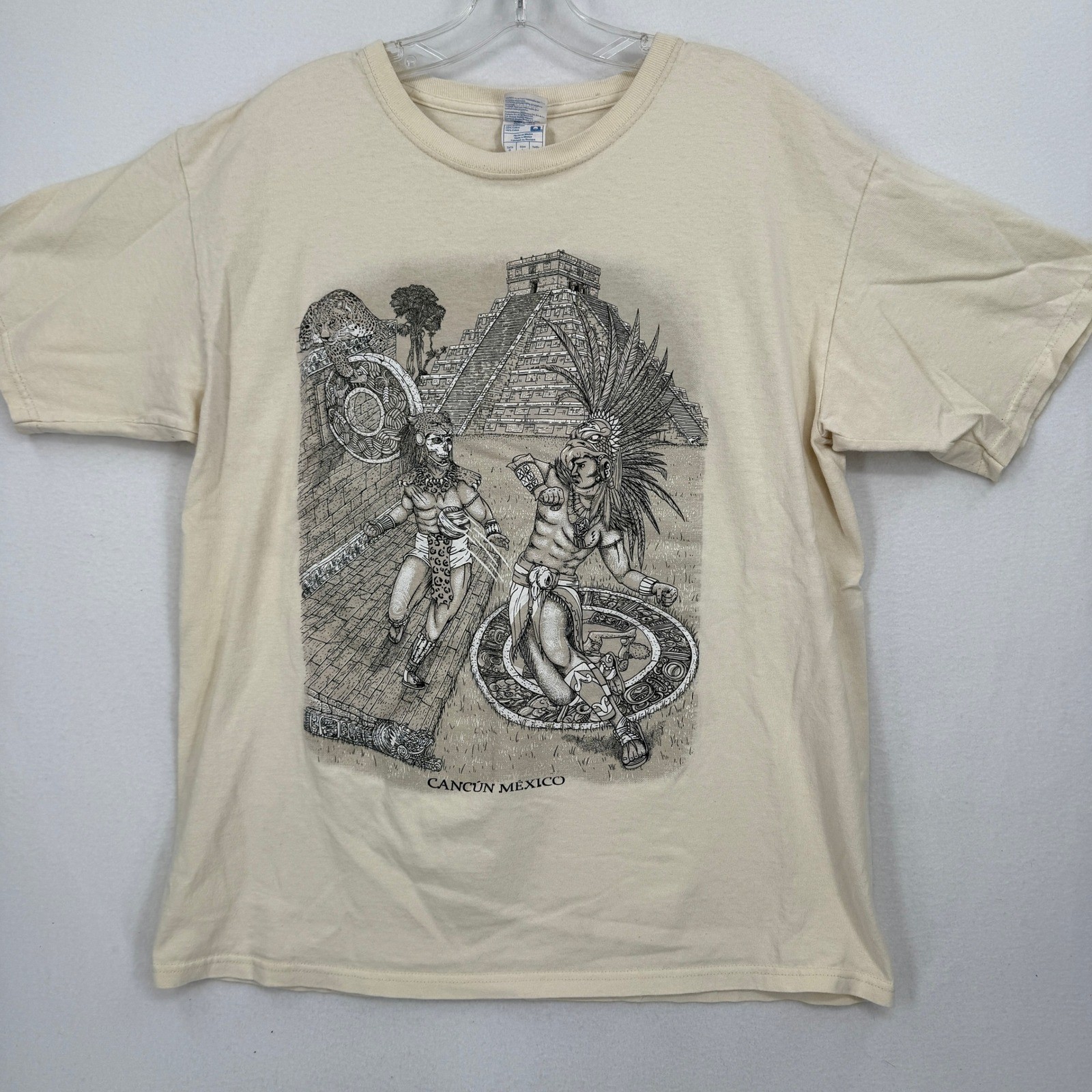 Yazbek Graphic T-Shirt Mens Large Cream Cancun Mexico Mayan Pyramid Cotton Tee
