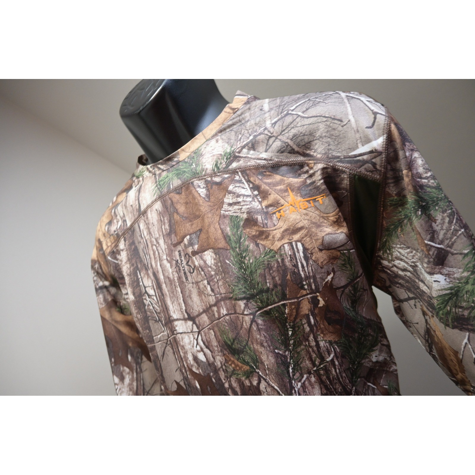 Habit Camo Athletic T Shirt Mens Large Excellent Realtree Short Sleeve