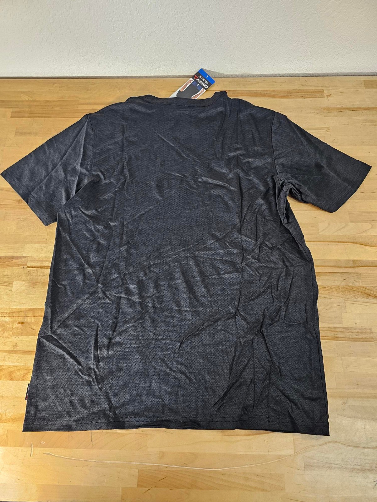 L / LARGE – BLACK – Gerry Men&rsquo;s Lightweight Cool Knit Active Gym Tee Shirt