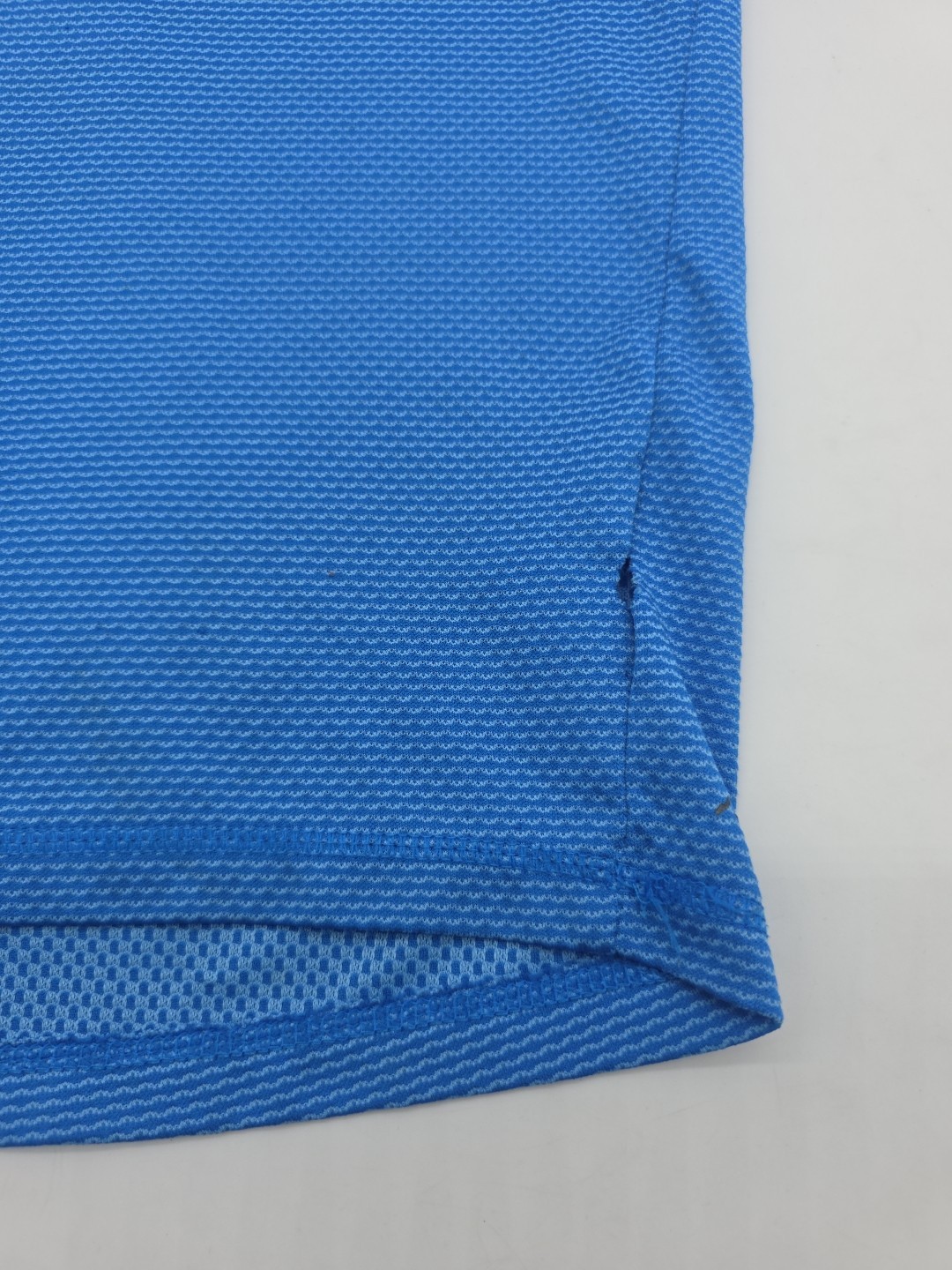 Alive T-Shirt Men Large Blue Solid Running Gym..#40874
