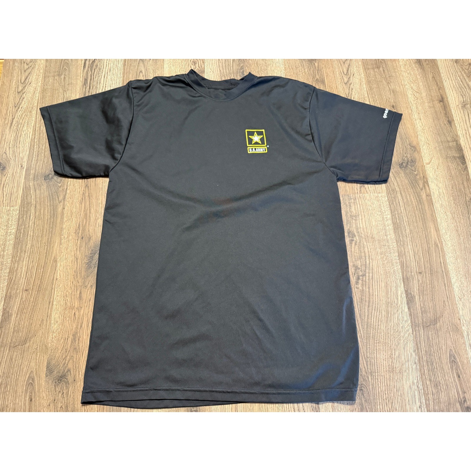 US Army Physical Fitness Uniform APFU T-Shirt Mens Medium Black Moisture Wicking
