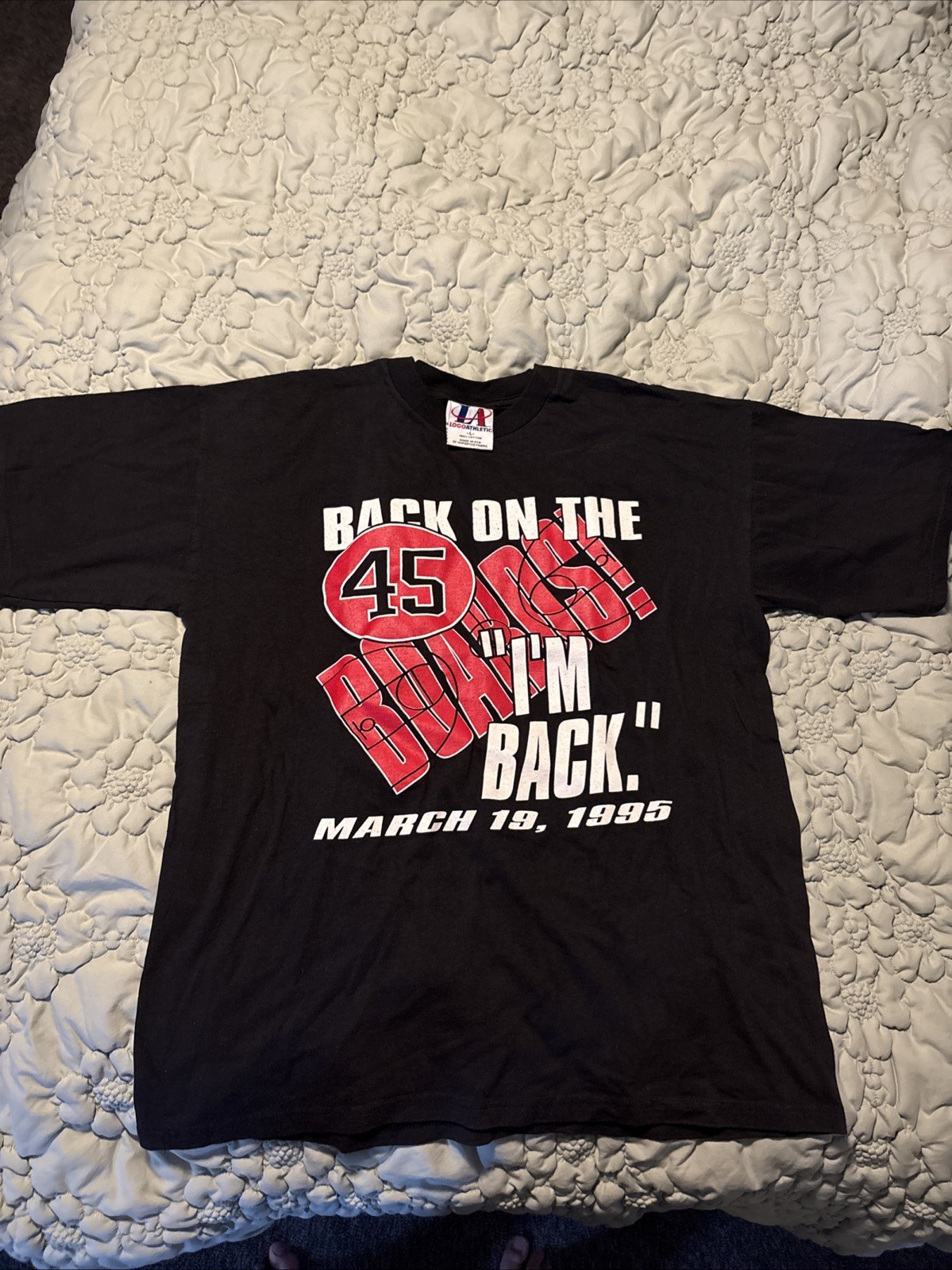 Vintage 1995 Logo Athletic Michael Jordan Back on the 45 I’m Back shirt