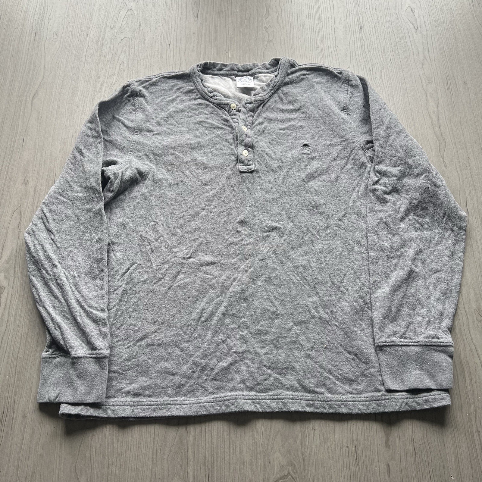 Brooks Brothers Henley Shirt Mens XL Gray Red Fleece Long Sleeve Cotton Preppy